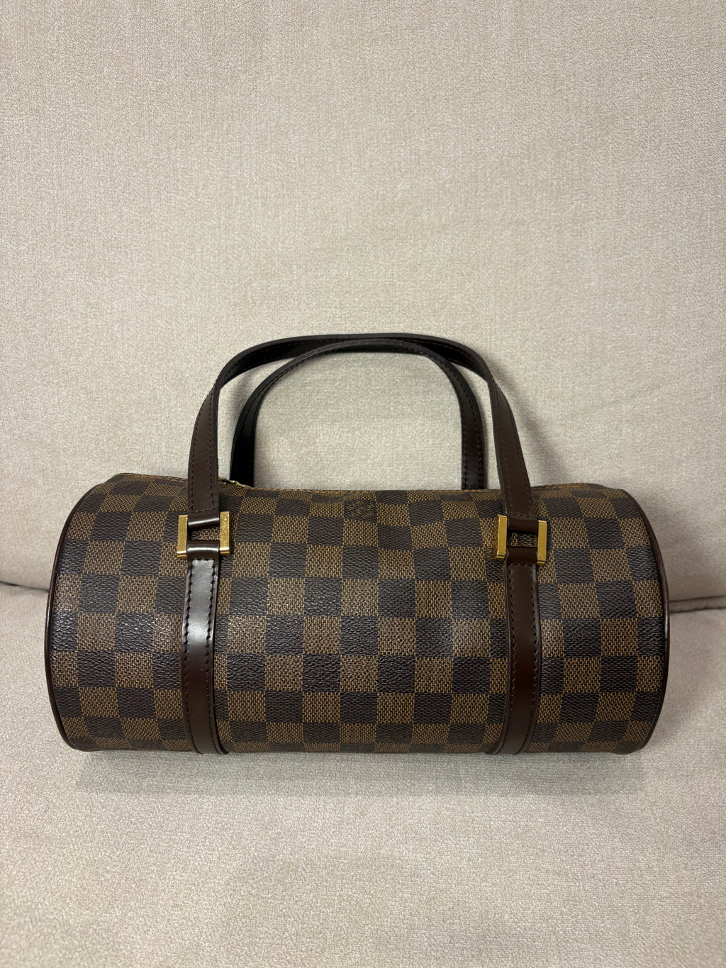 LOUIS VUITTON Papillon 26