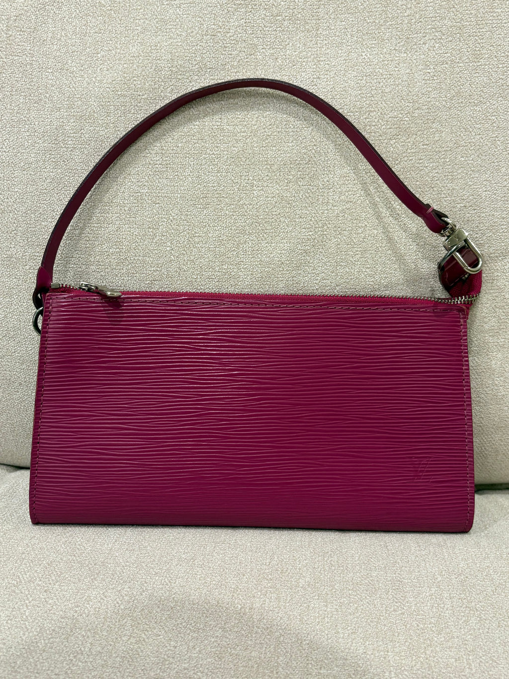 LOUIS VUITTON Épi