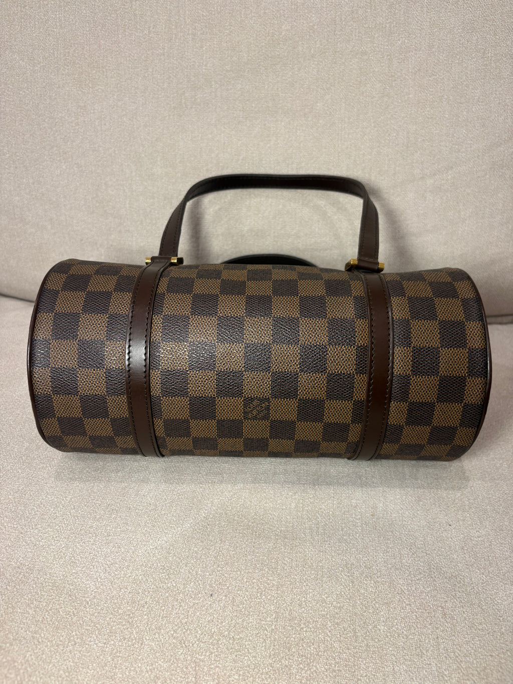 LOUIS VUITTON Papillon 26