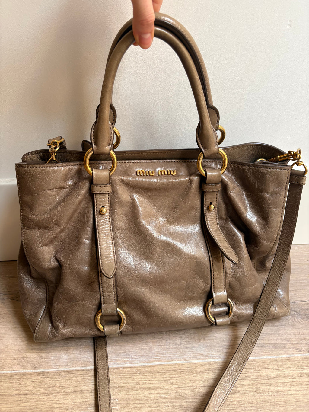 MIU MIU Vitello Shine