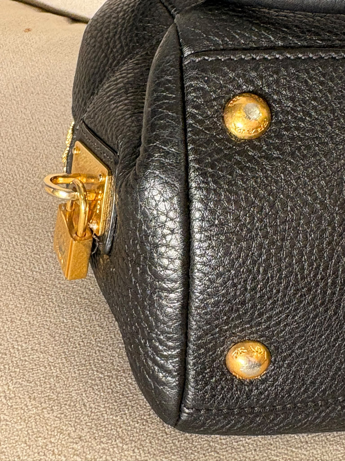 Prada Bauletto negro
