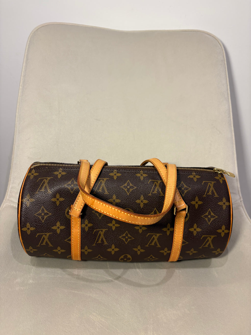 LOUIS VUITTON Papillon 30