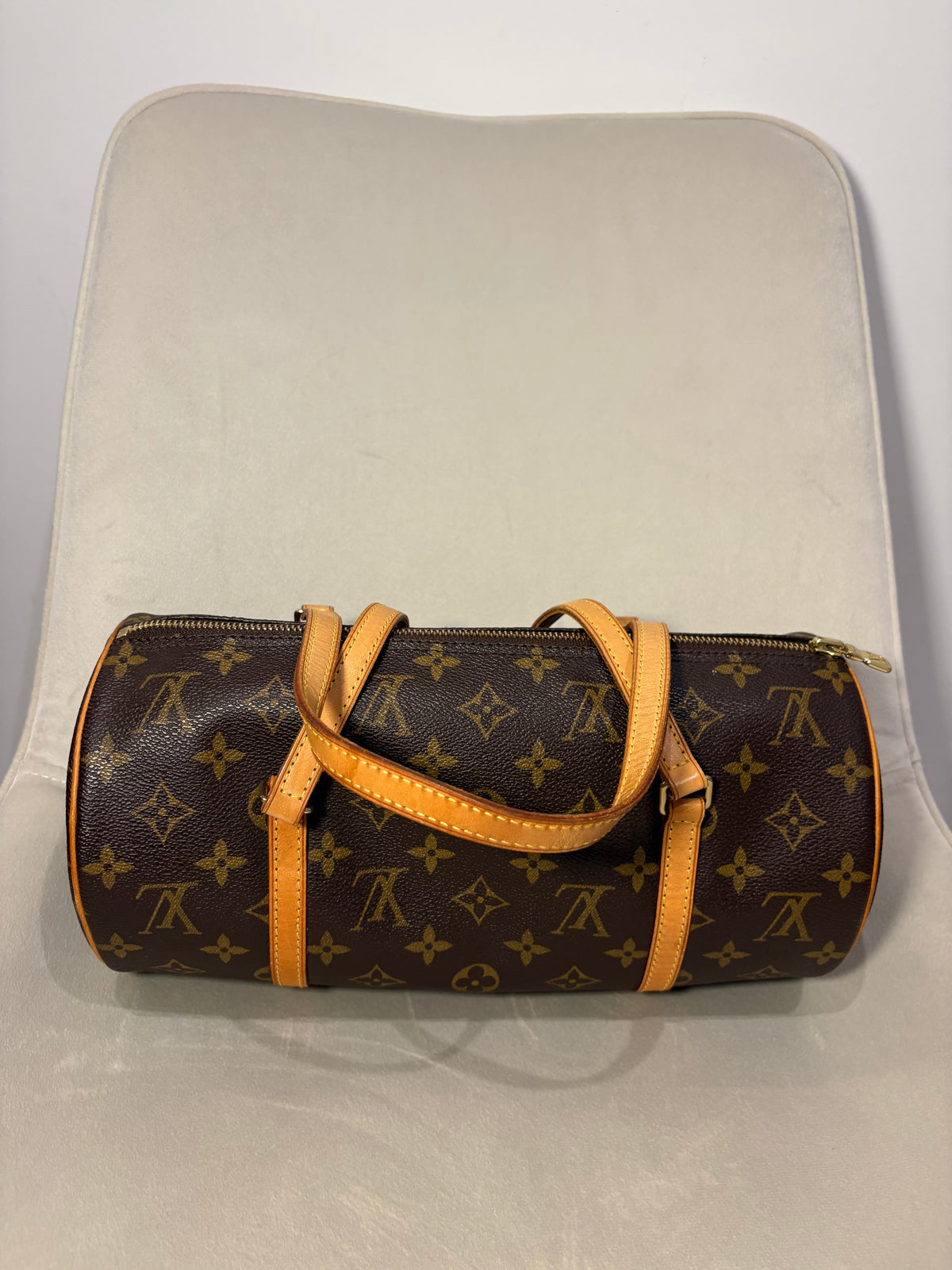 LOUIS VUITTON Papillon 30