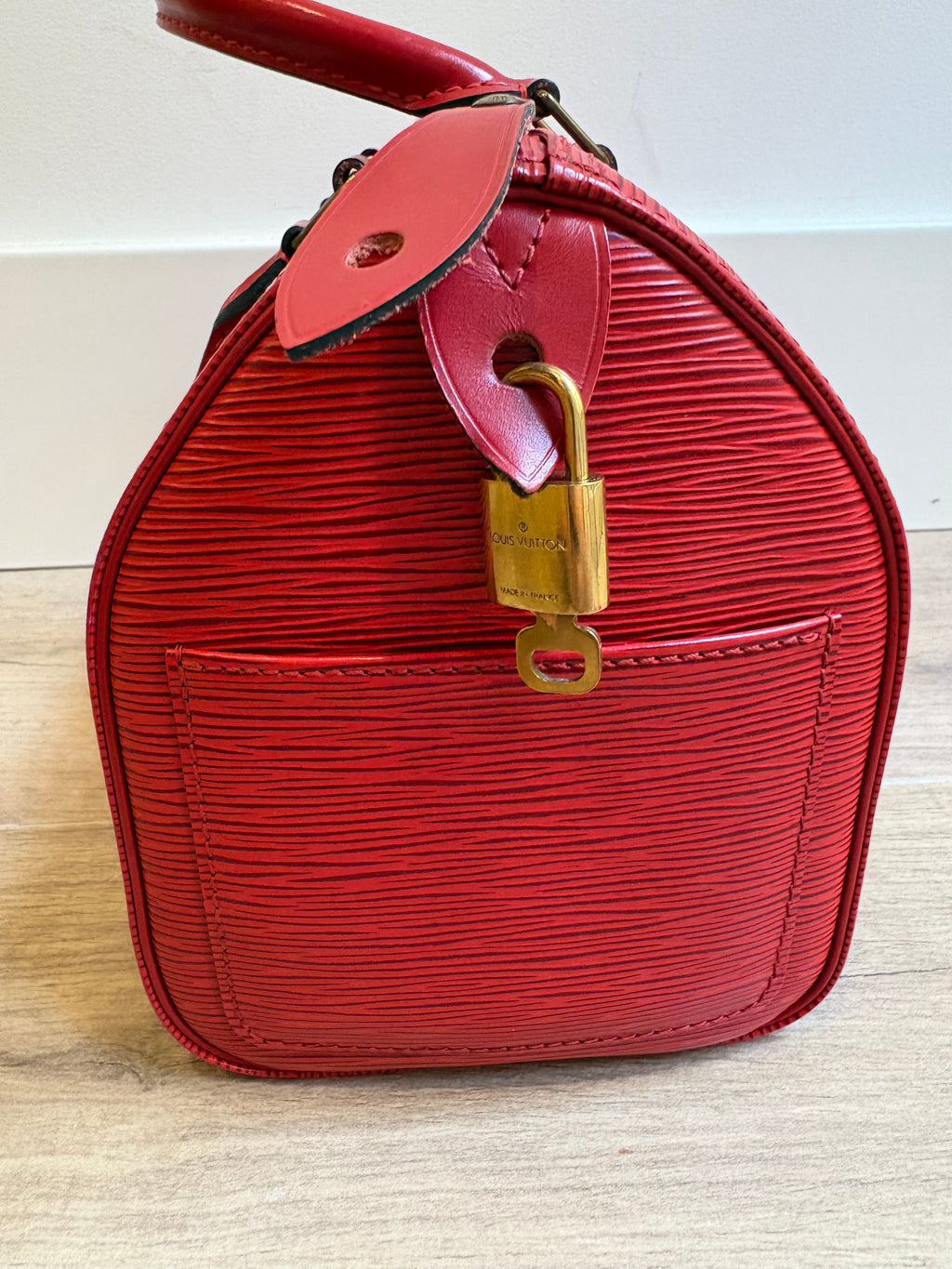 LOUIS VUITTON Speedy 30