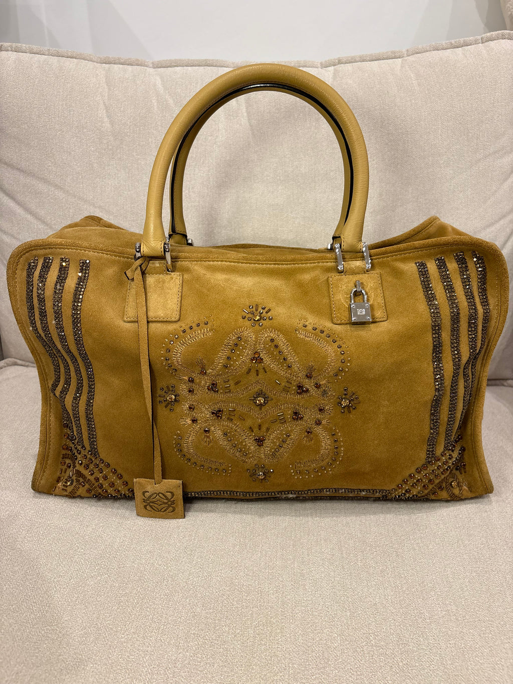 LOEWE Amazona 44