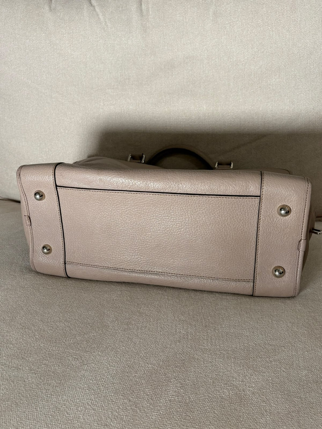 Loewe Amazona taupe