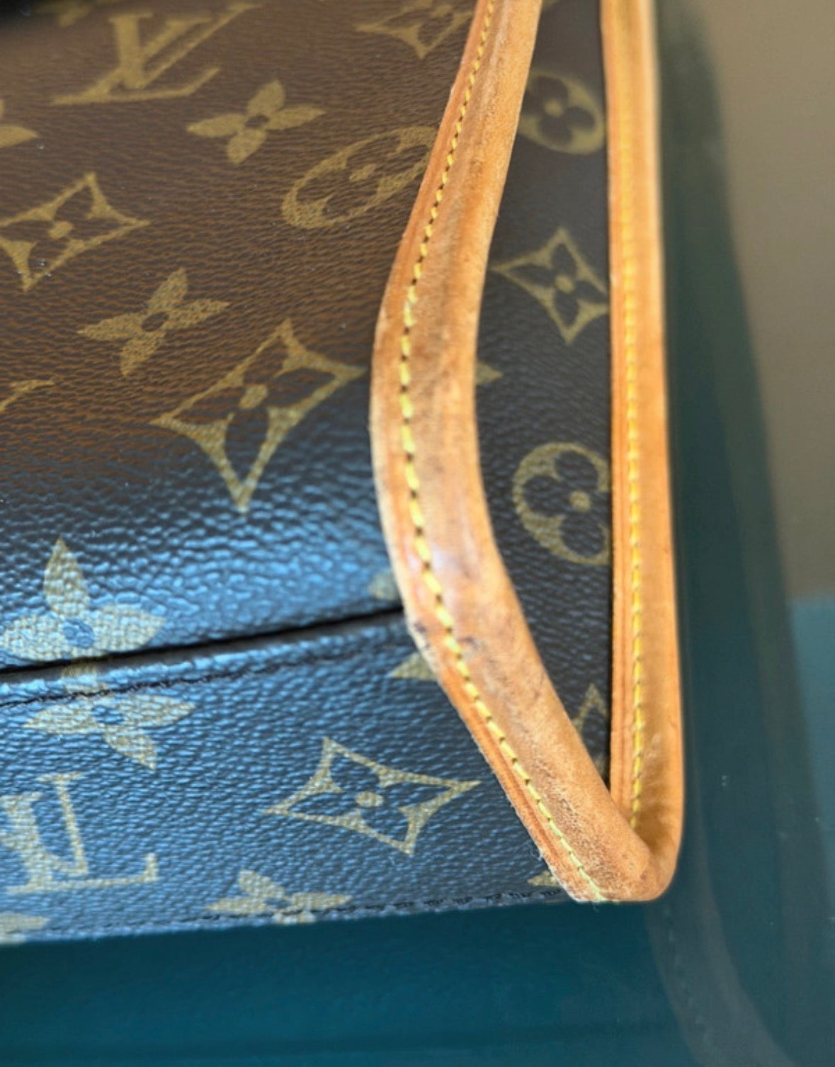 LOUIS VUITTON Bel Air
