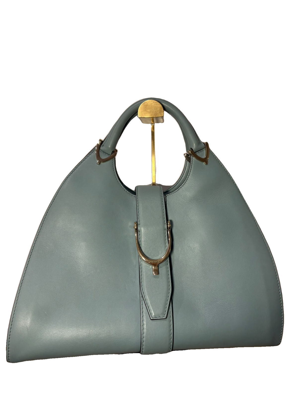 Gucci Stirrup con dos asas y cierre frontal de estribo, vista frontal