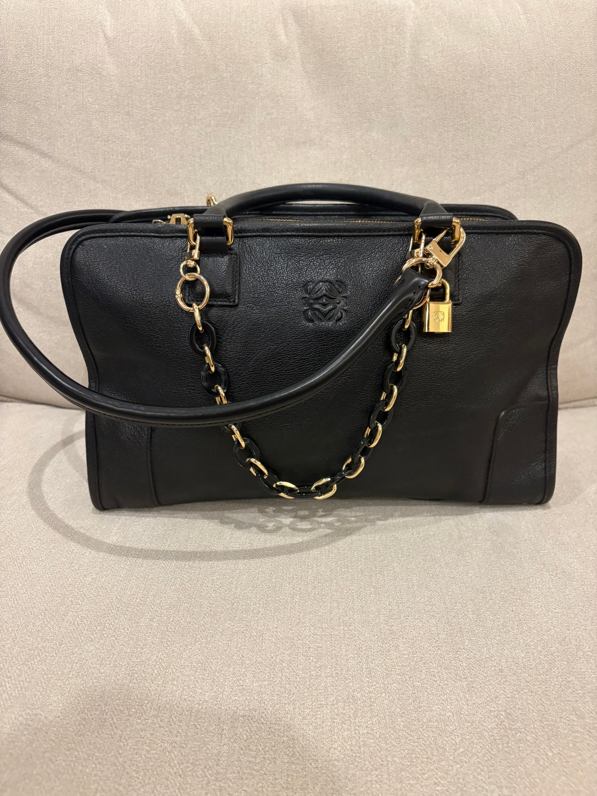 LOEWE Amazona 36