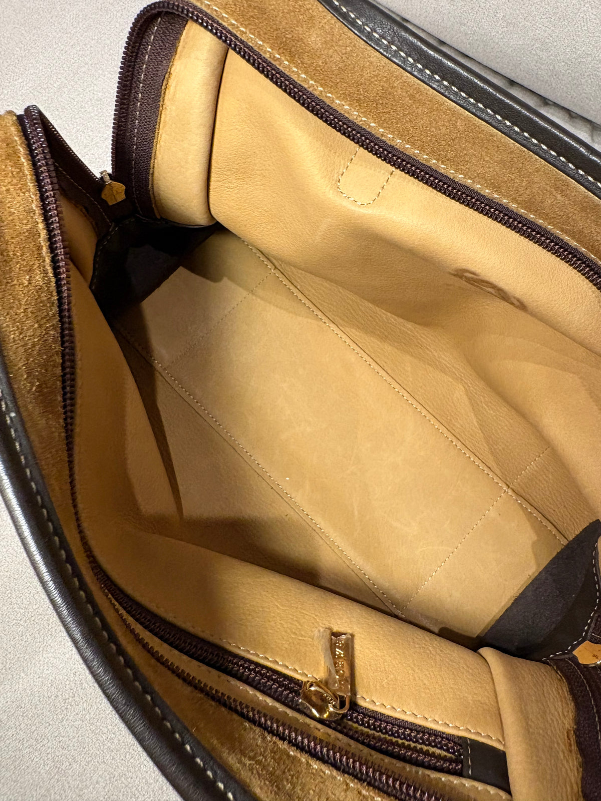 LOEWE Amazona 28