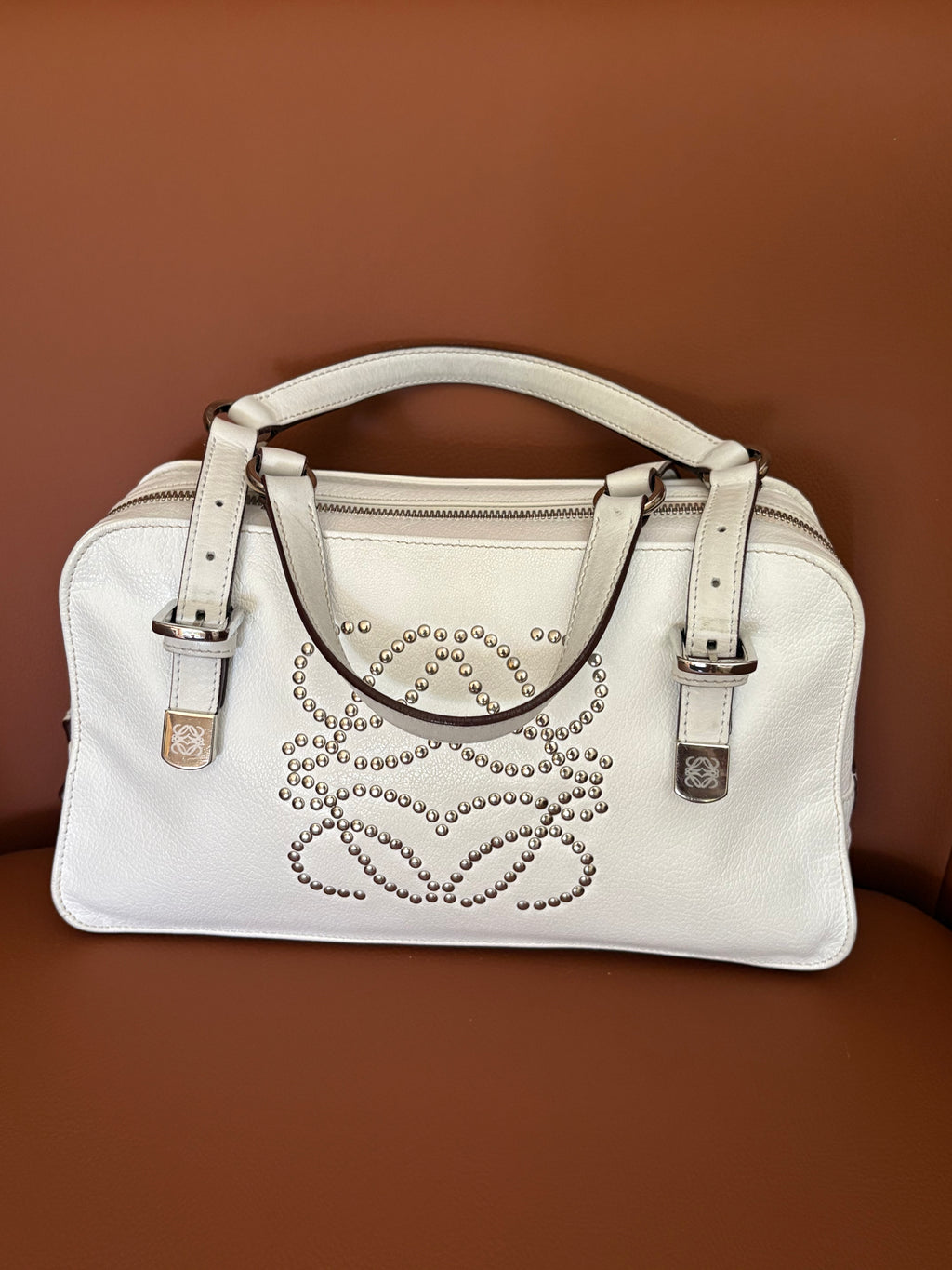 LOEWE Amazona 30