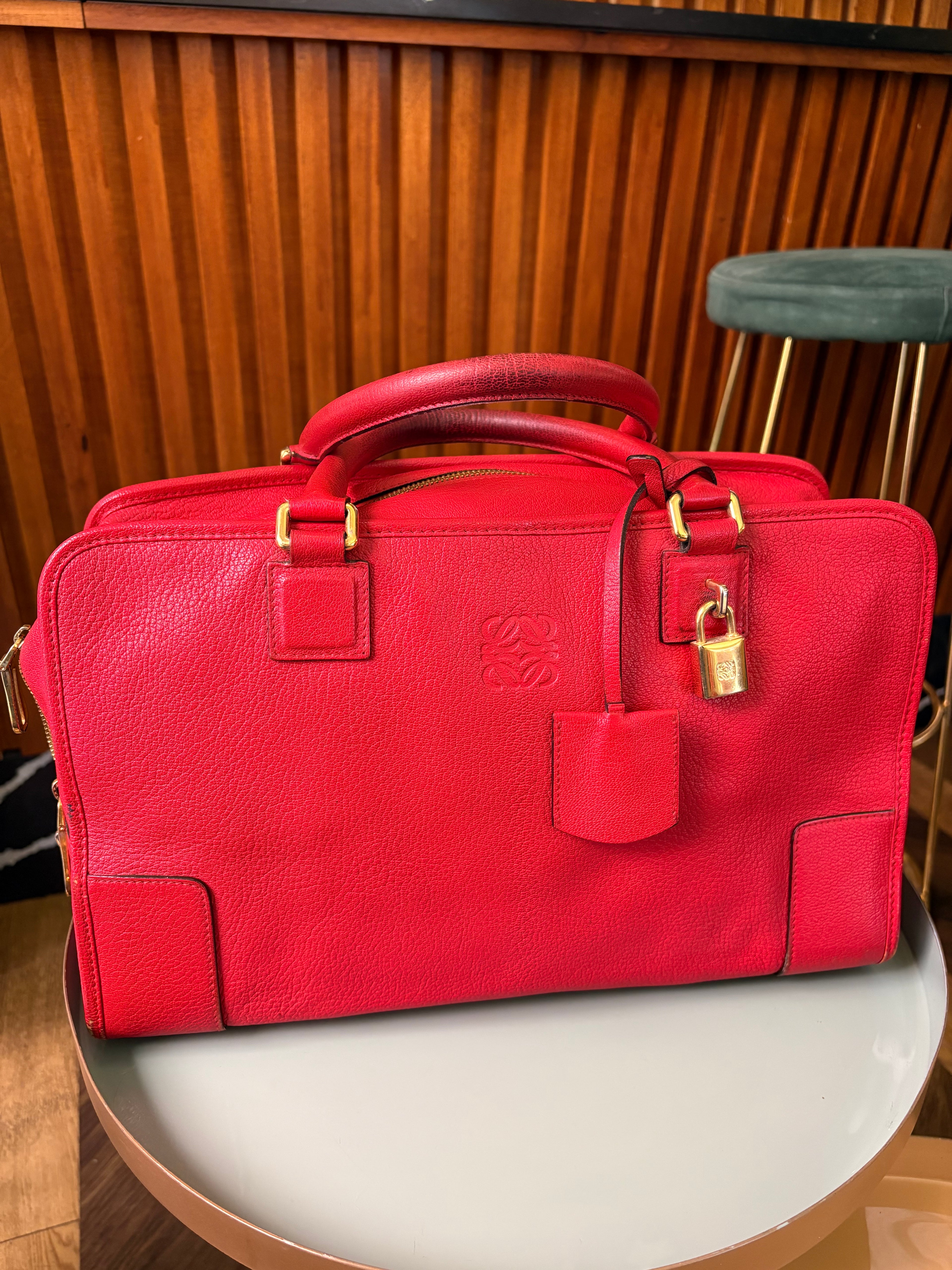 LOEWE Amazona 36