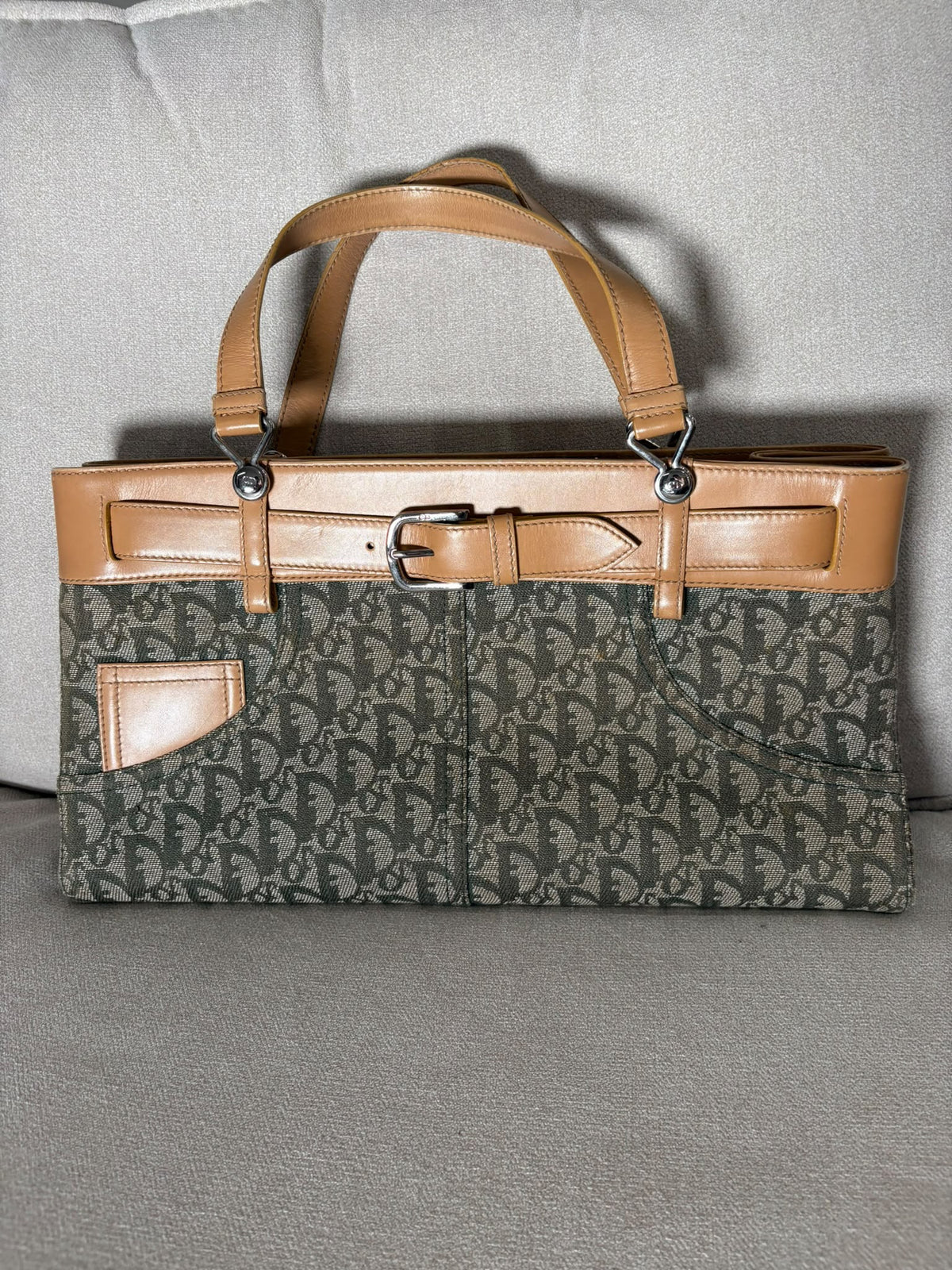 Dior Trotter caqui