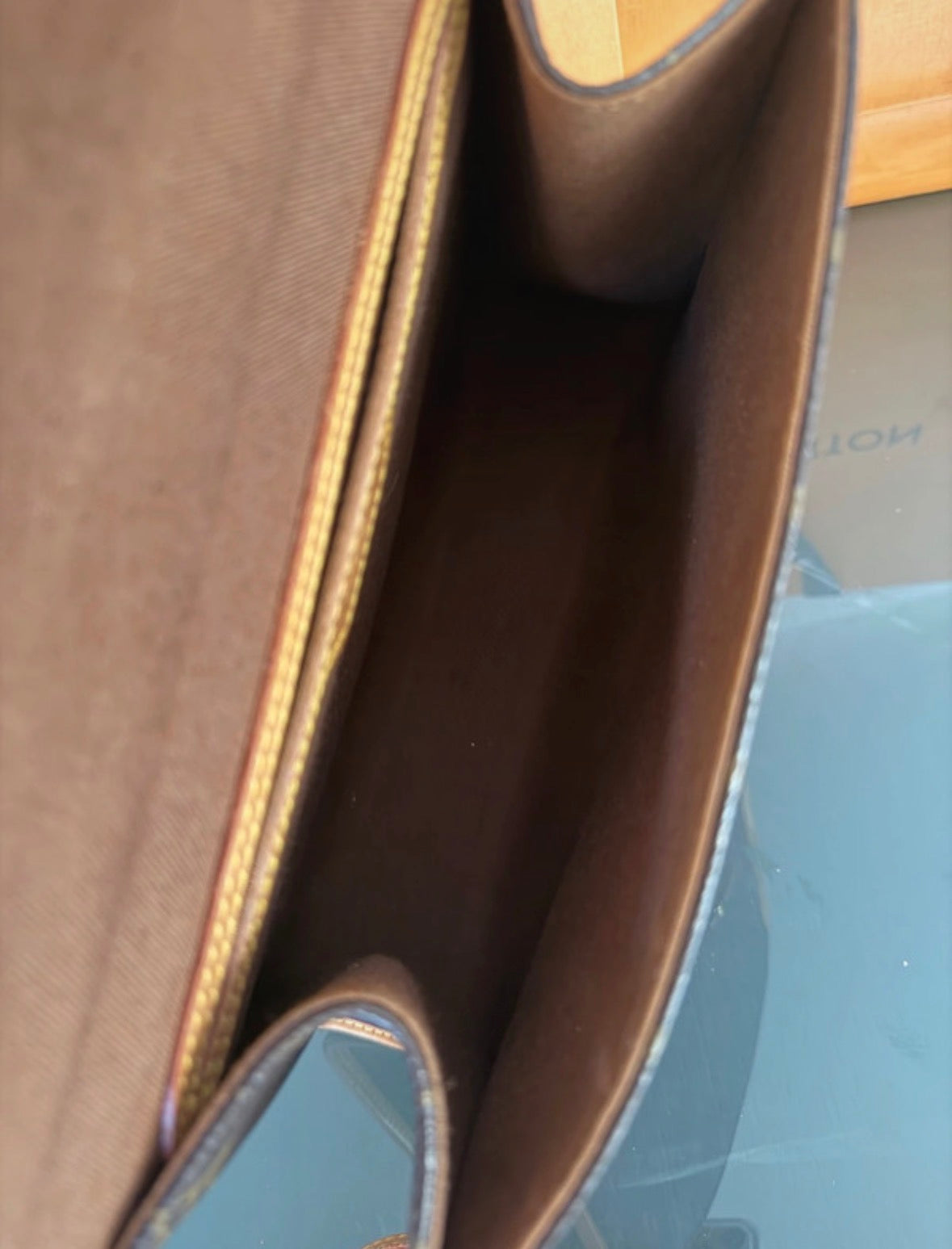 LOUIS VUITTON Bel Air