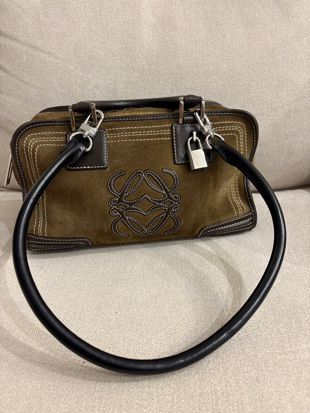 LOEWE Amazona 28