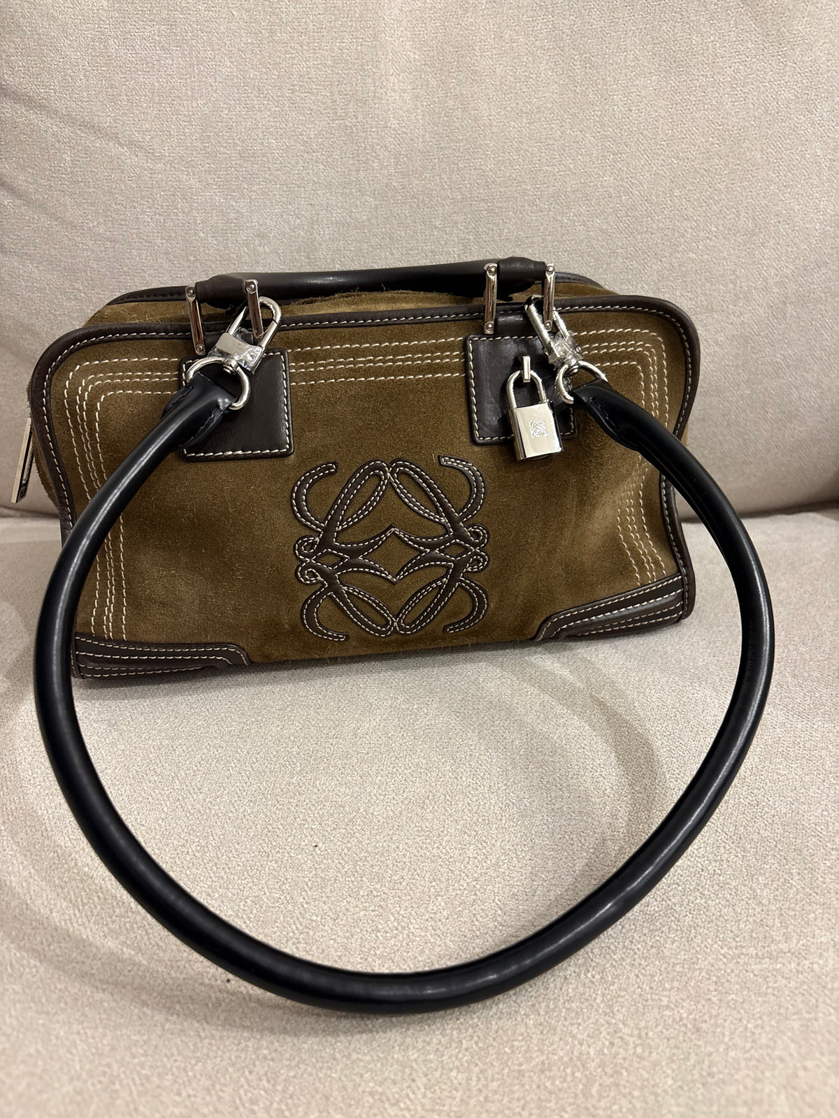 LOEWE Amazona 28