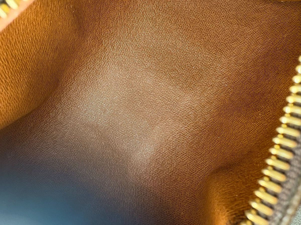 Louis Vuitton Papillon 26
