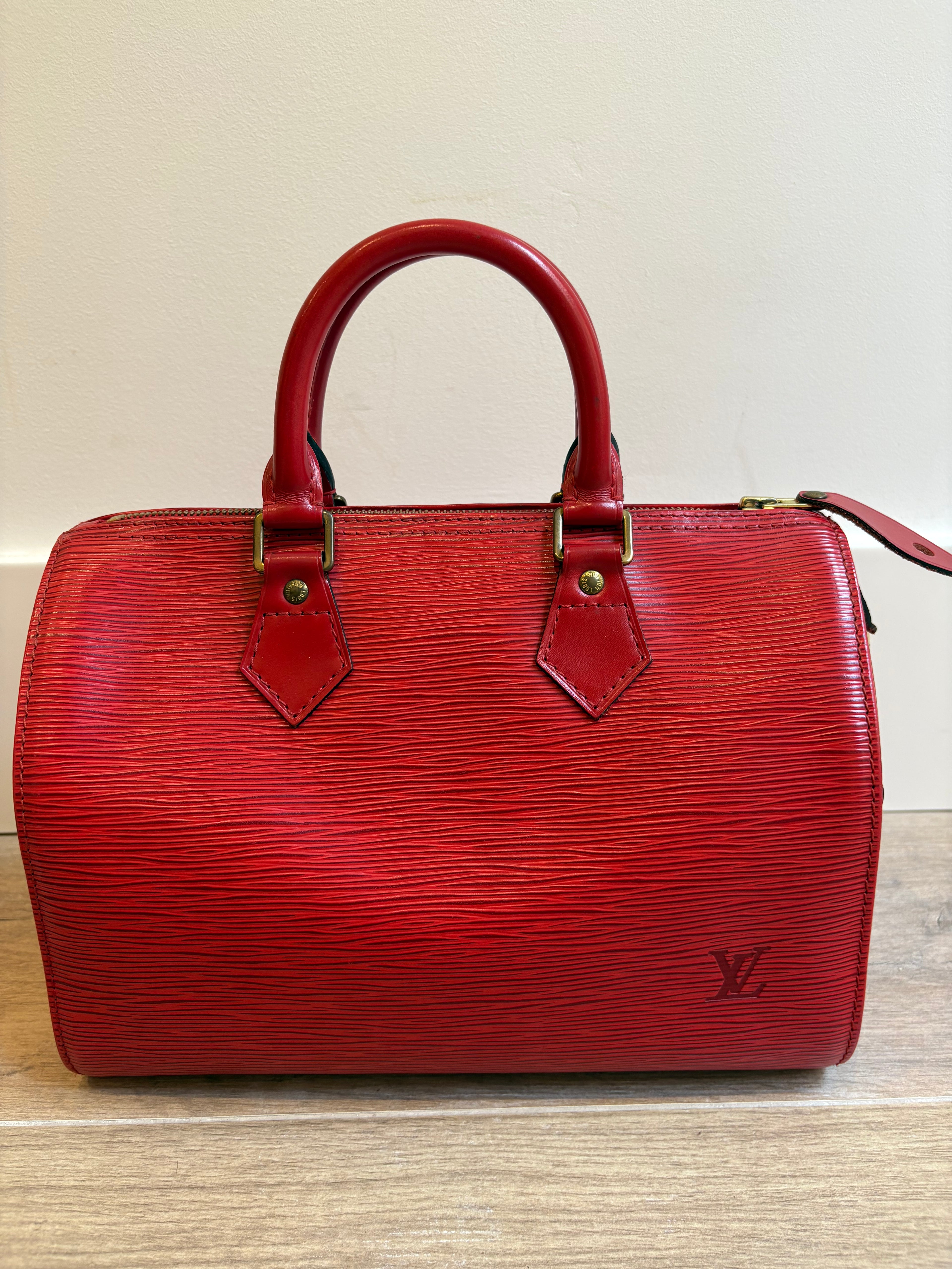 LOUIS VUITTON Speedy 30