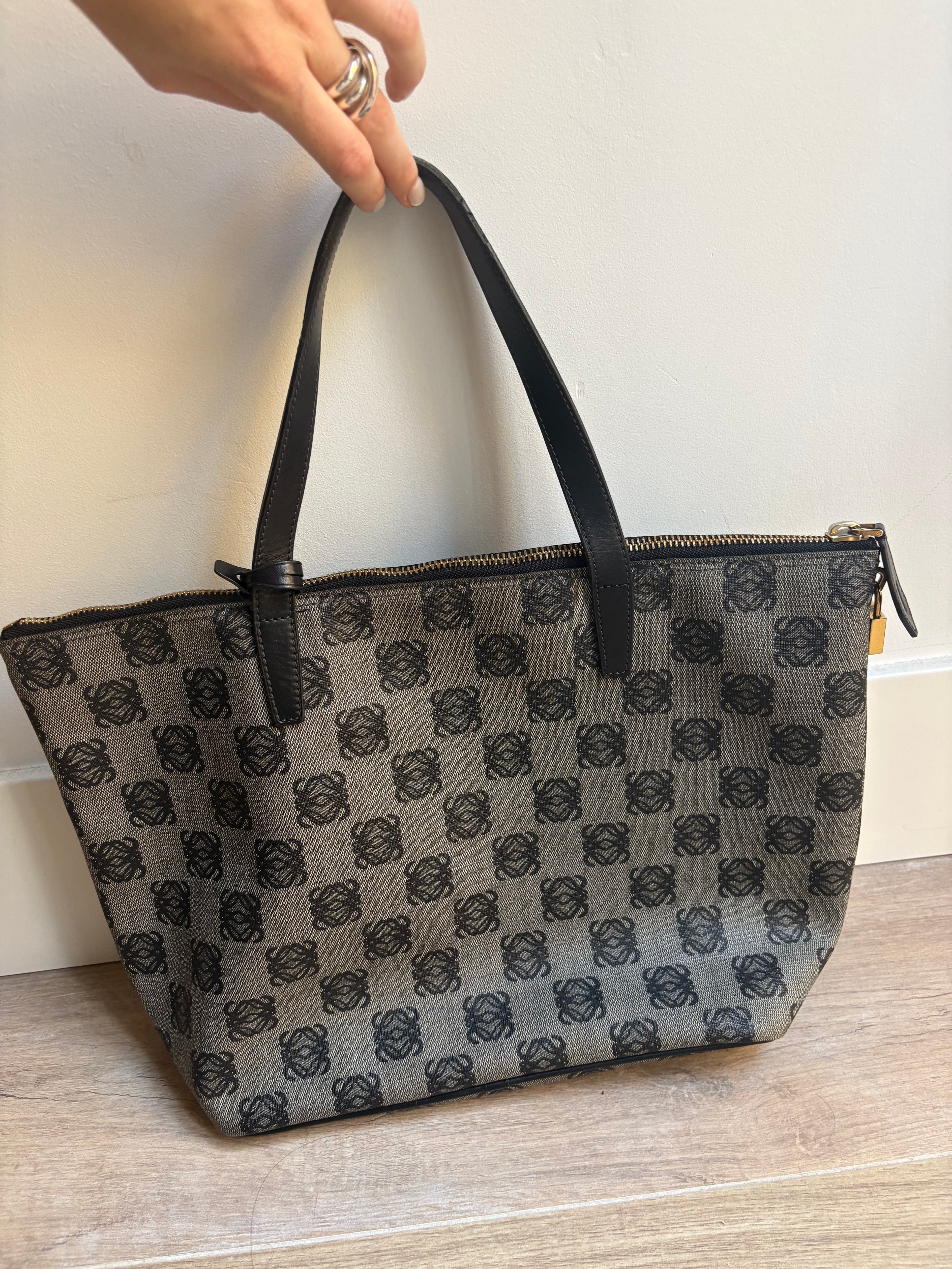 LOEWE Anagram Tote