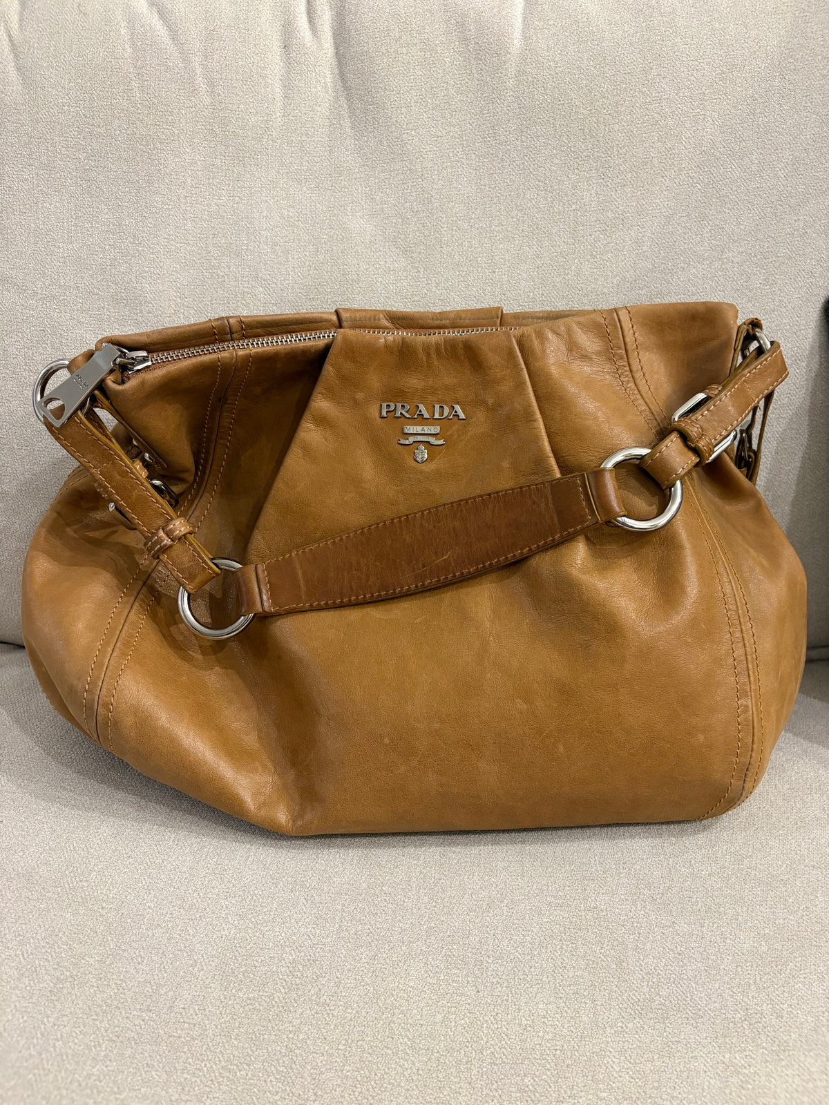 PRADA Hobo