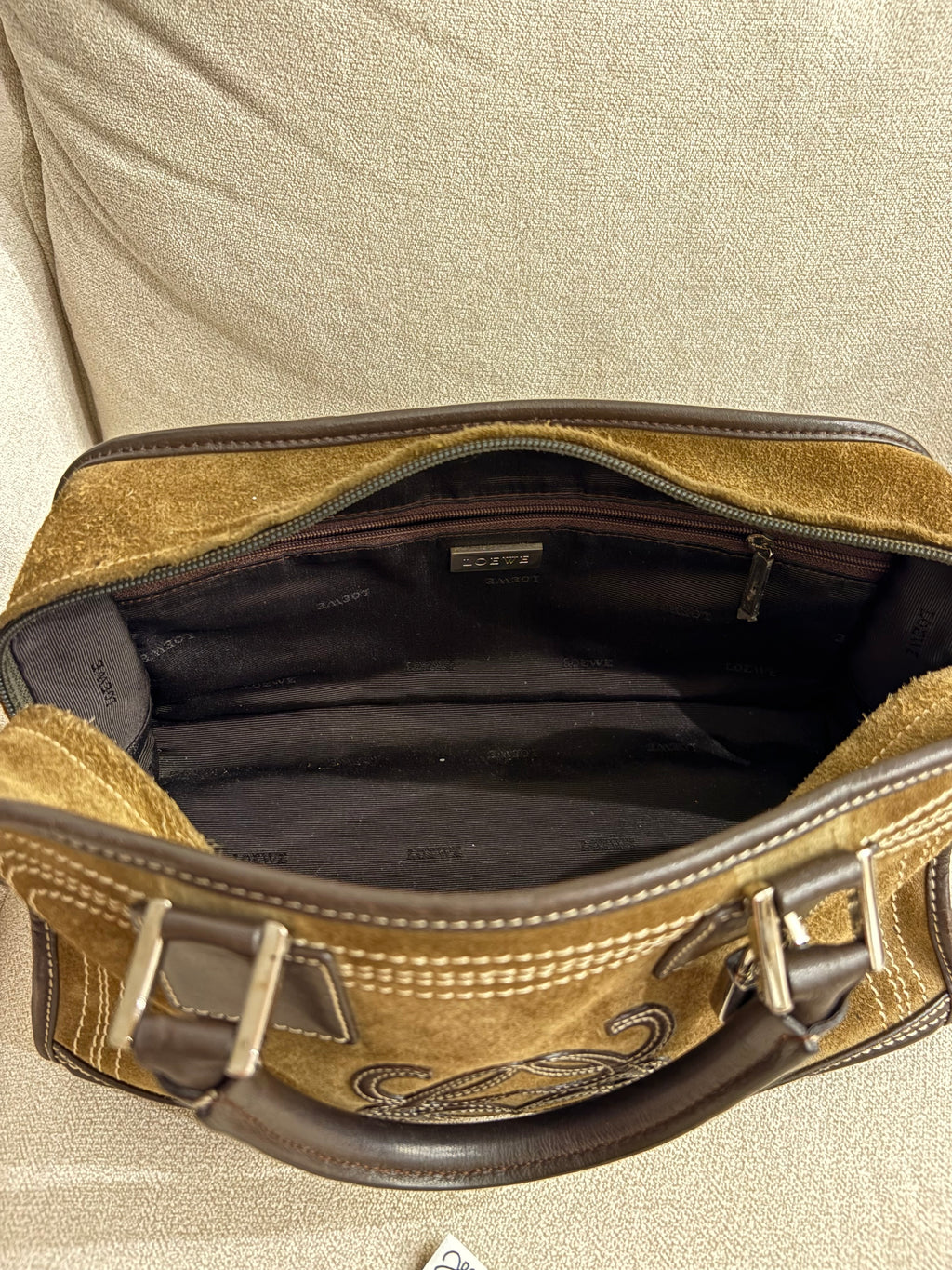LOEWE Amazona 28