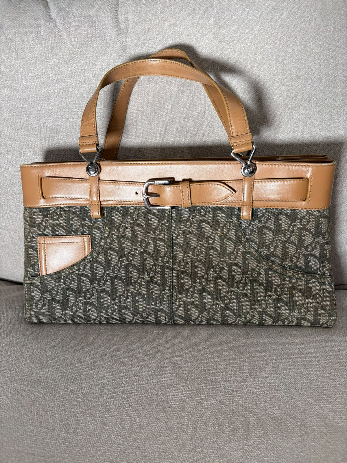 Dior Trotter caqui