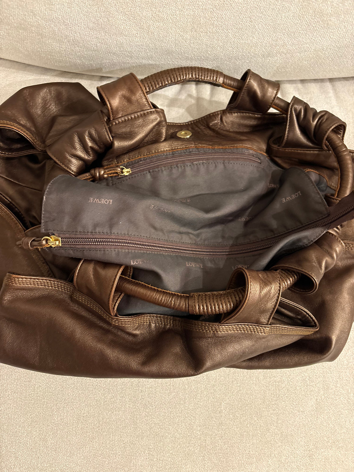 LOEWE Aire