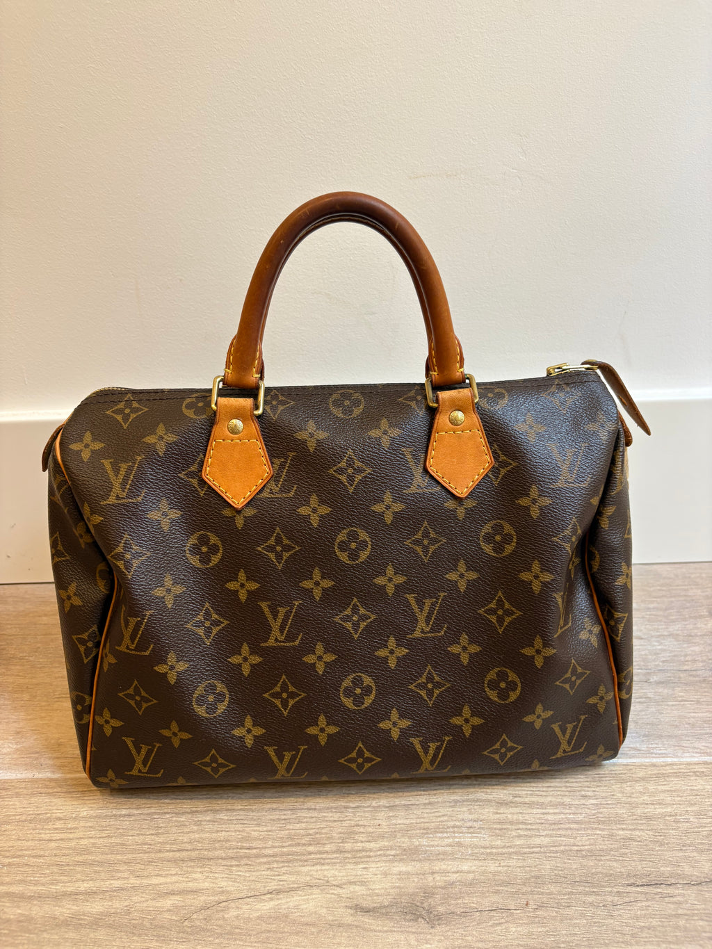 LOUIS VUITTON Speedy 30