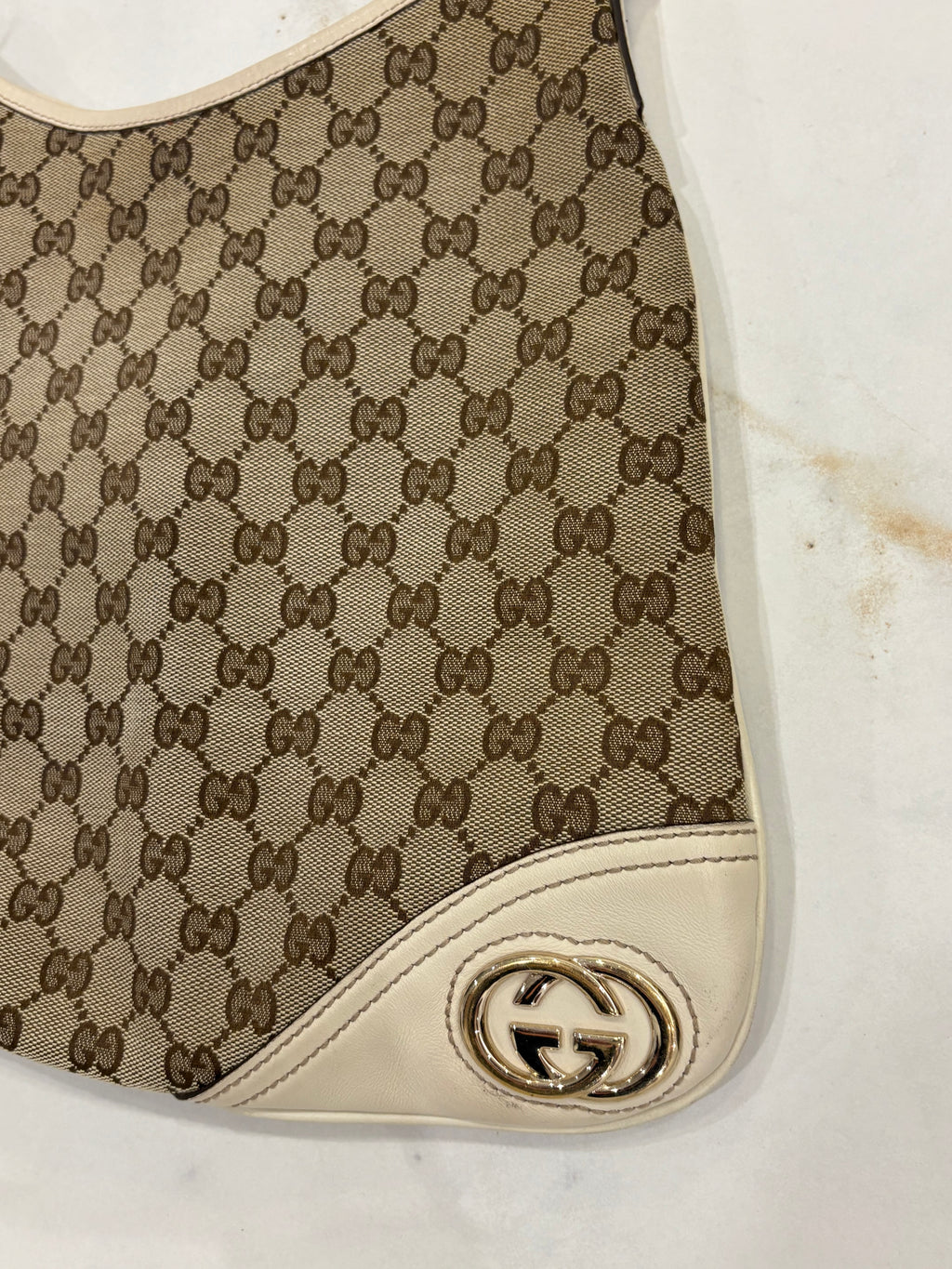 GUCCI New Britt Hobo