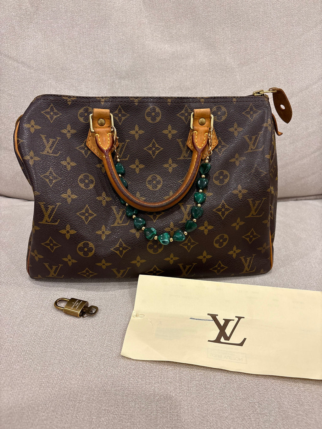 LOUIS VUITTON Speedy 30