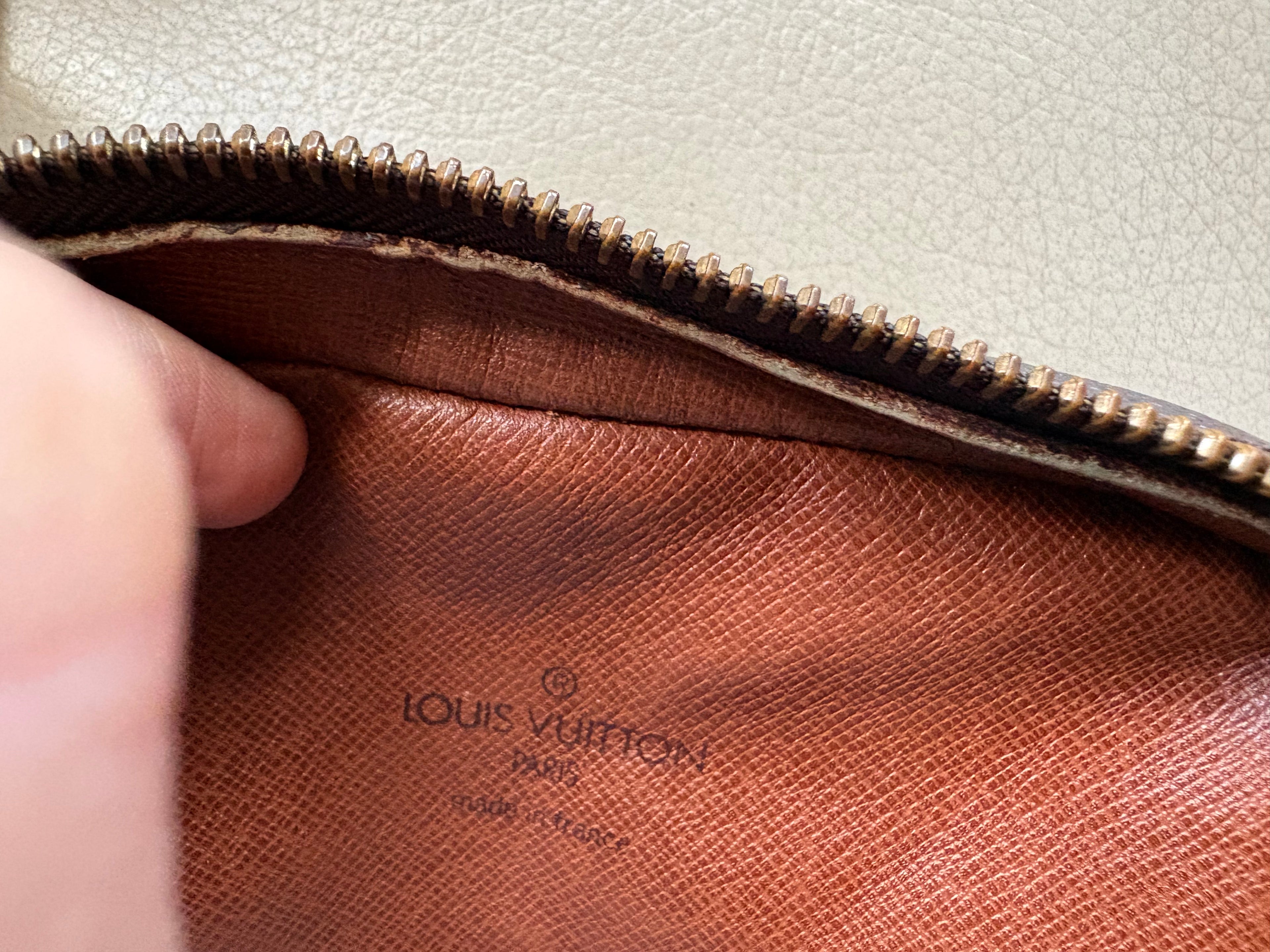 LOUIS VUITTON Danube