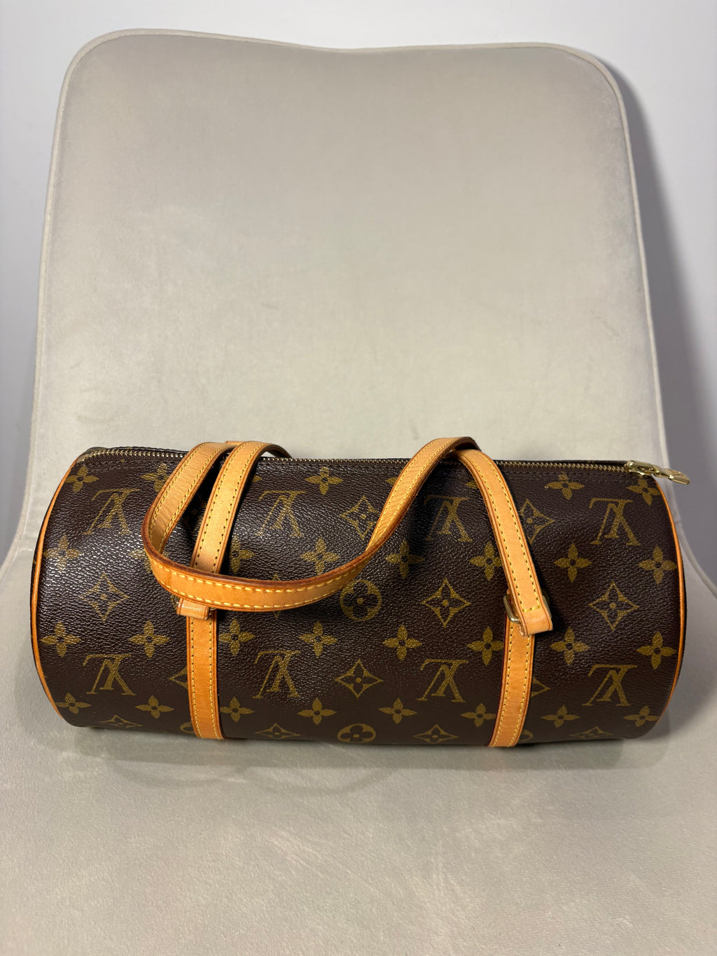 LOUIS VUITTON Papillon 30
