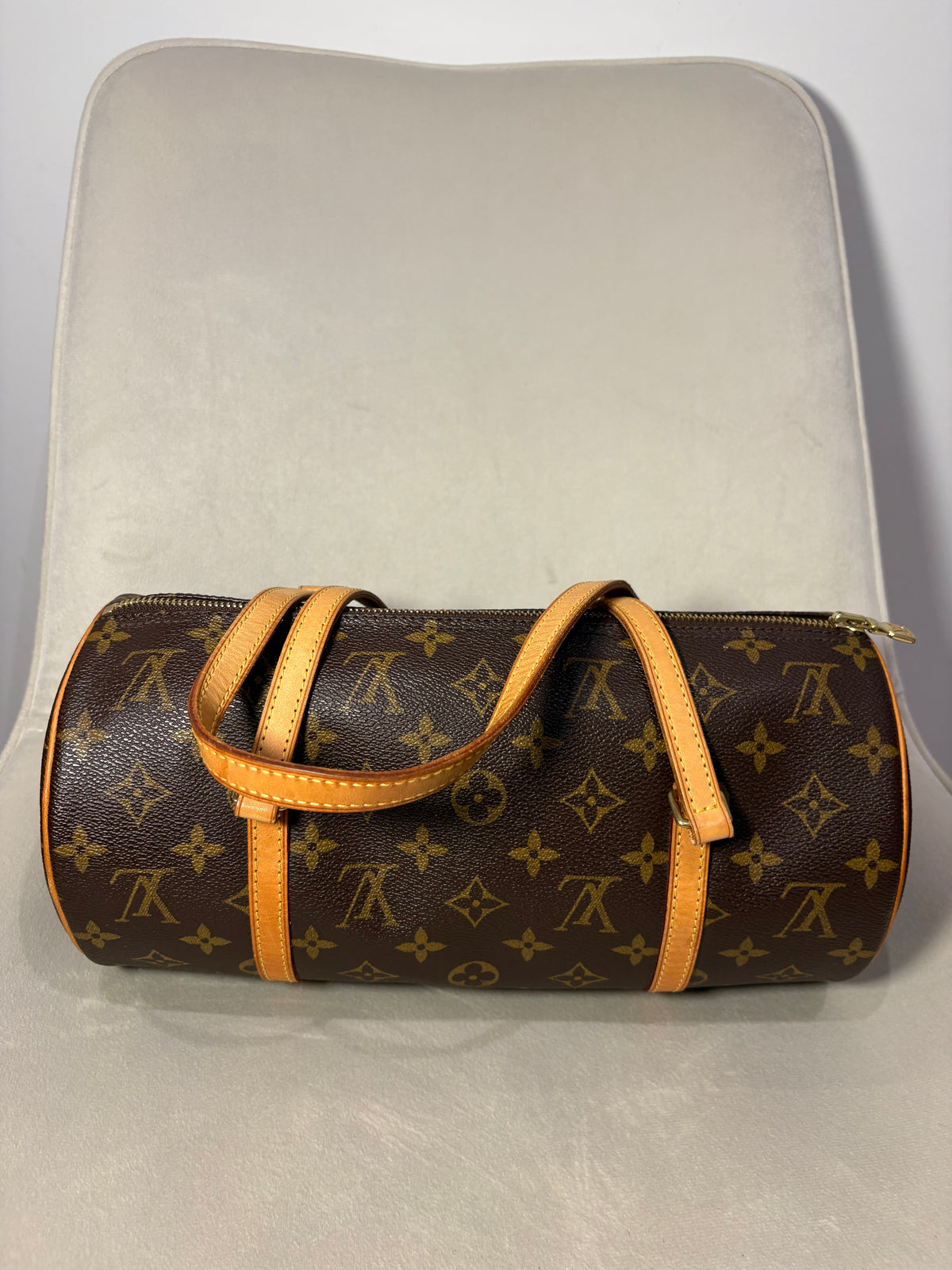 LOUIS VUITTON Papillon 30