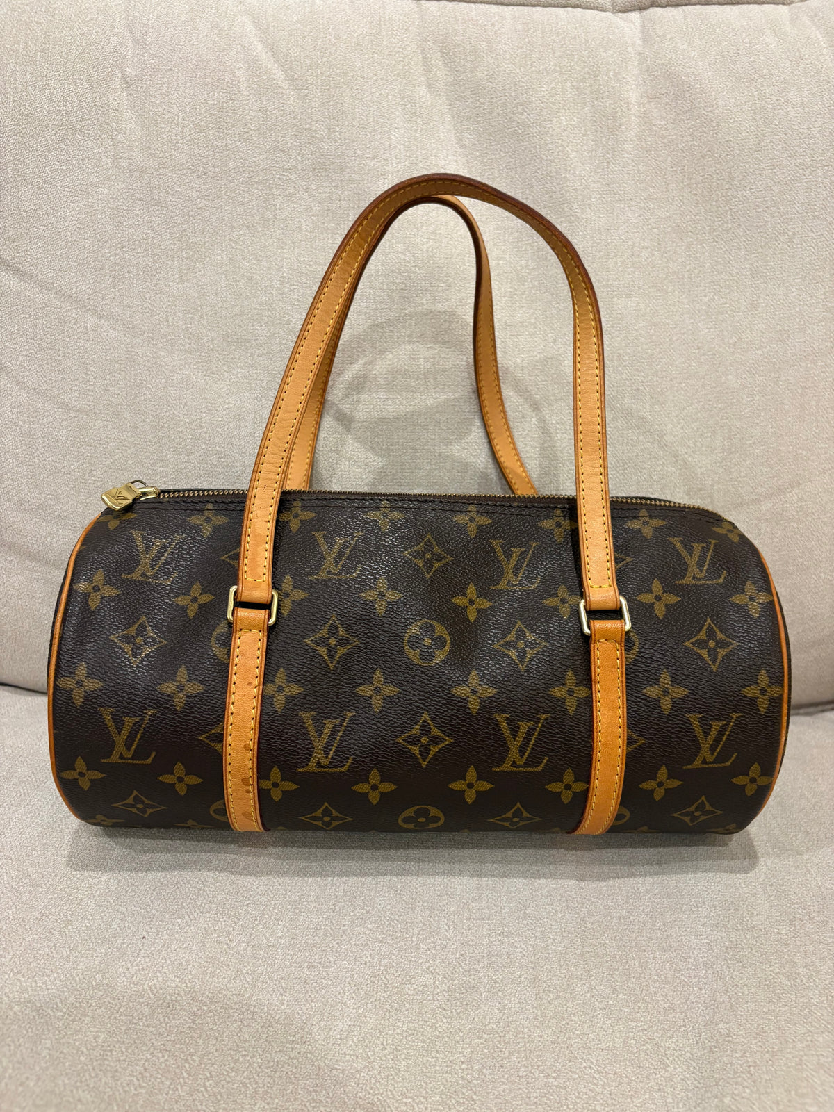 LOUIS VUITTON Papillon 30