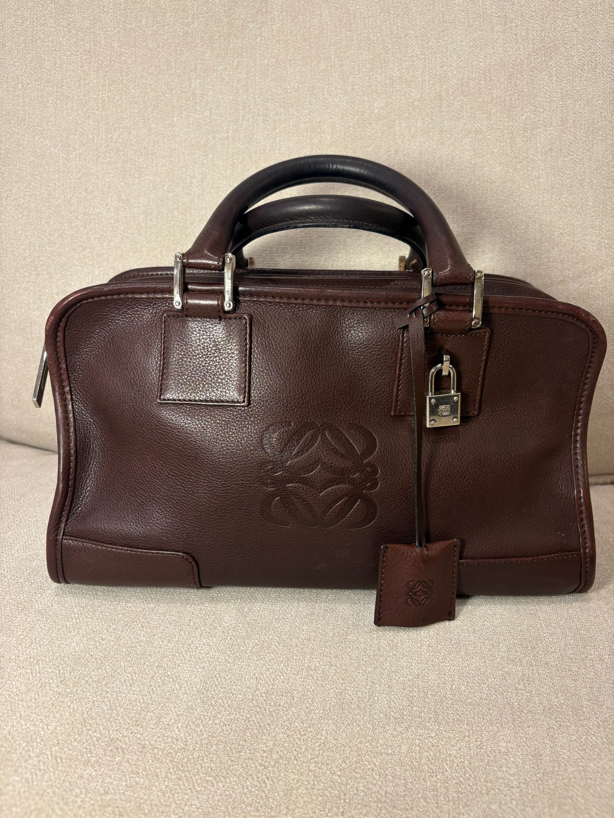 LOEWE Amazona 28