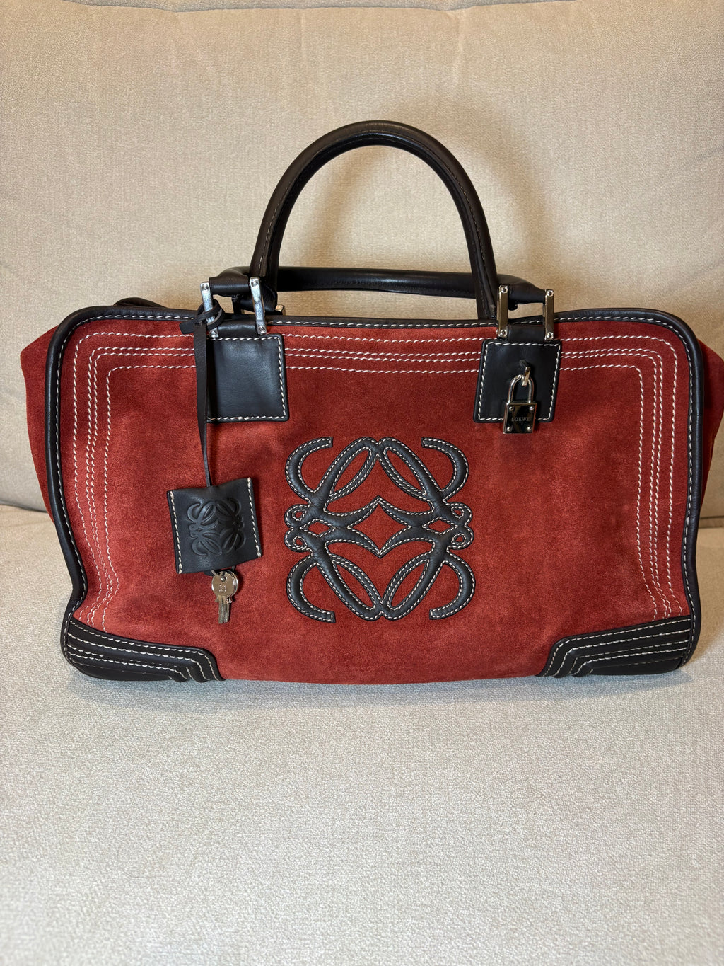 LOEWE Amazona 36