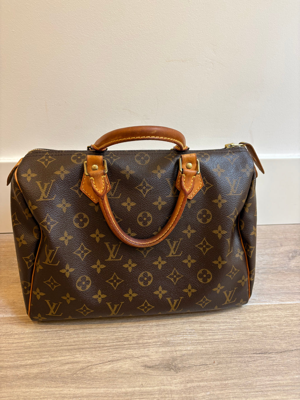 LOUIS VUITTON Speedy 30