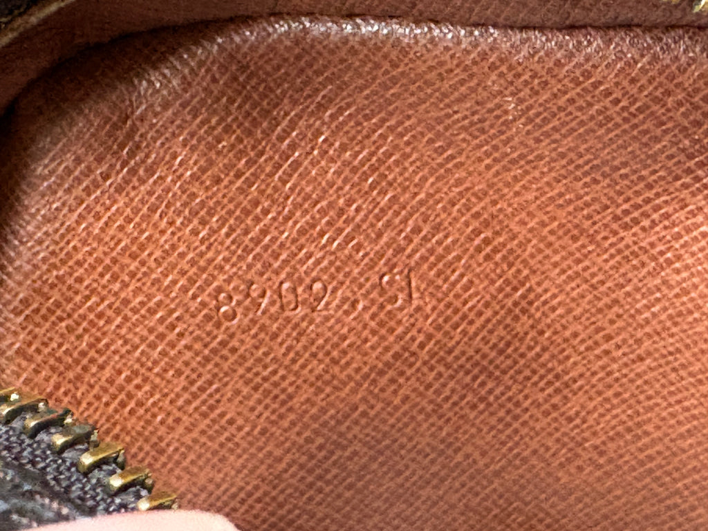 LOUIS VUITTON Danube