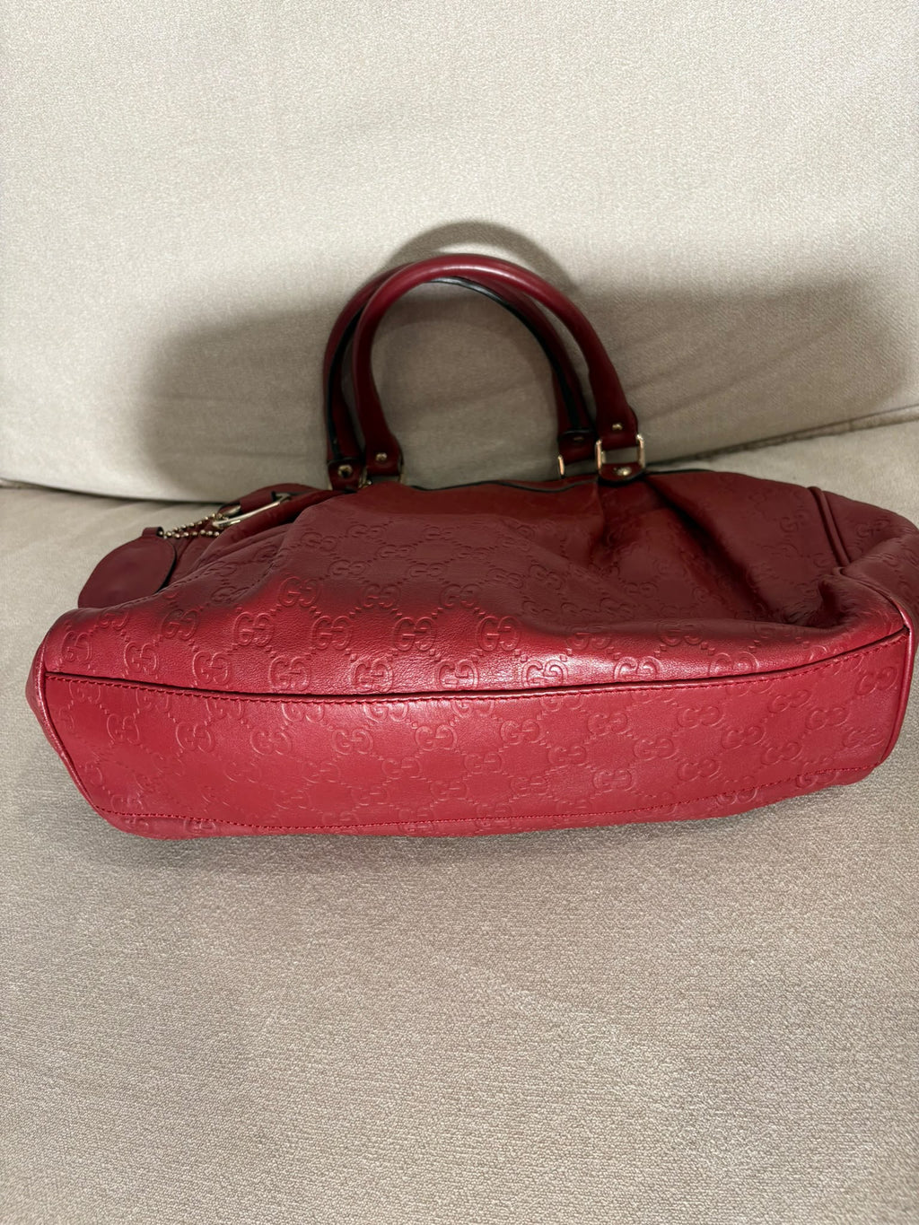 Gucci Sukey rojo