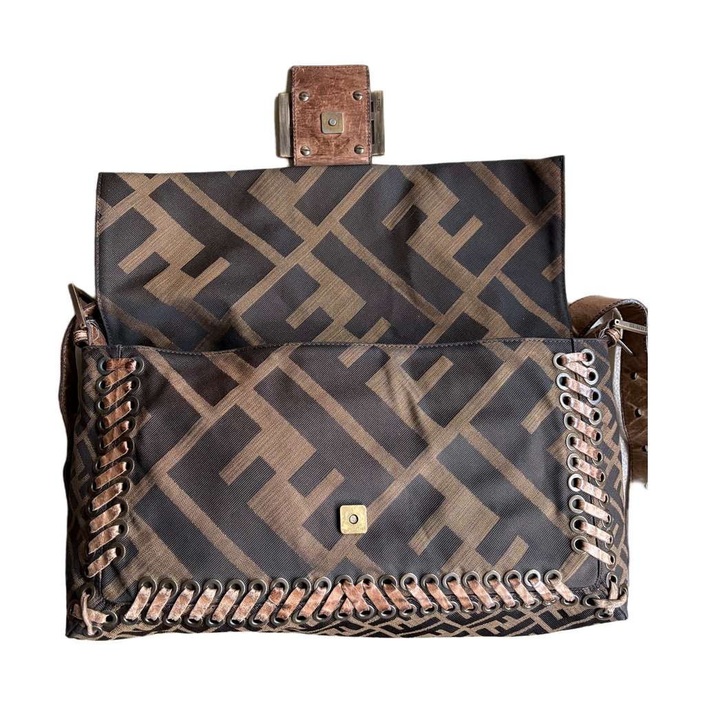 FENDI baguette