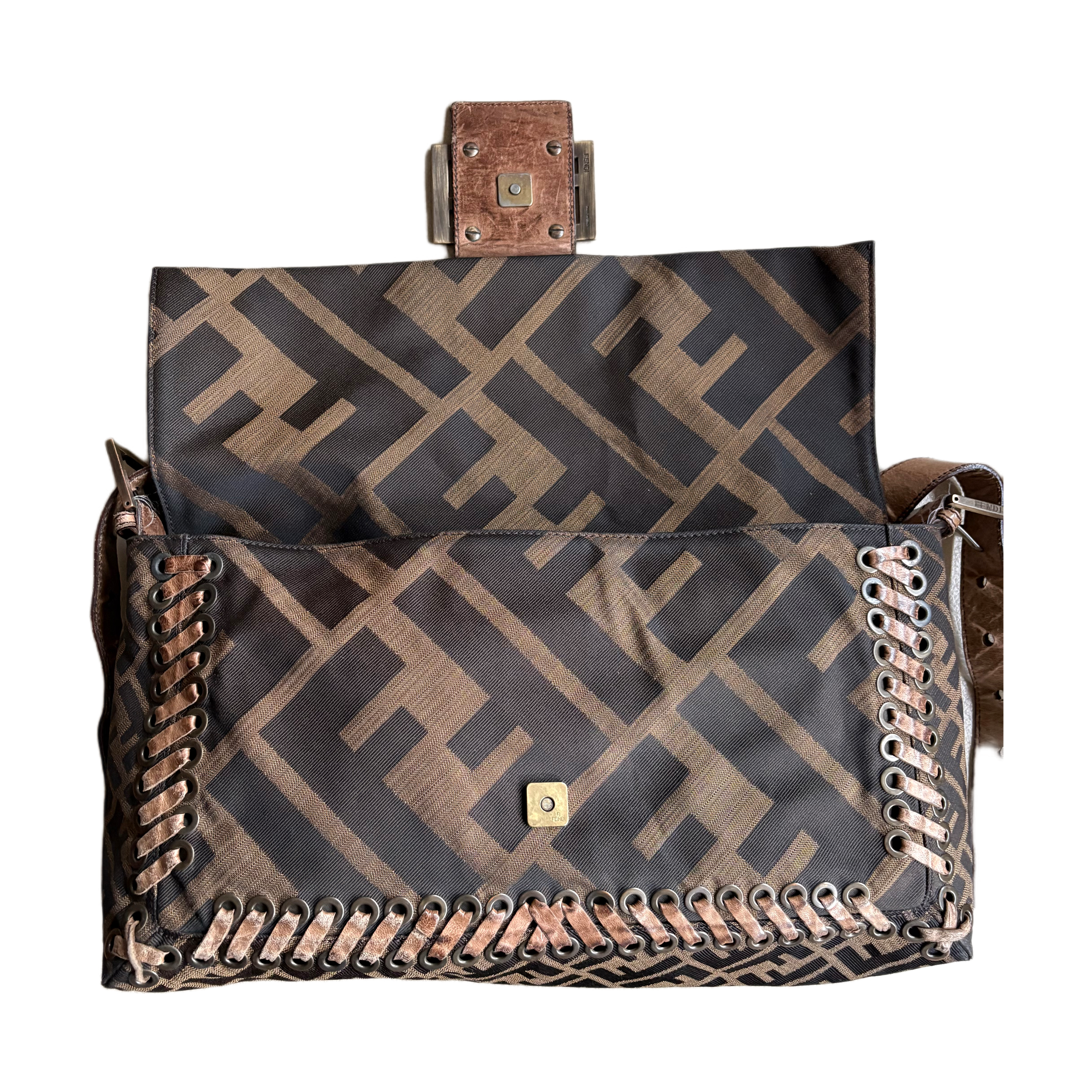 FENDI baguette