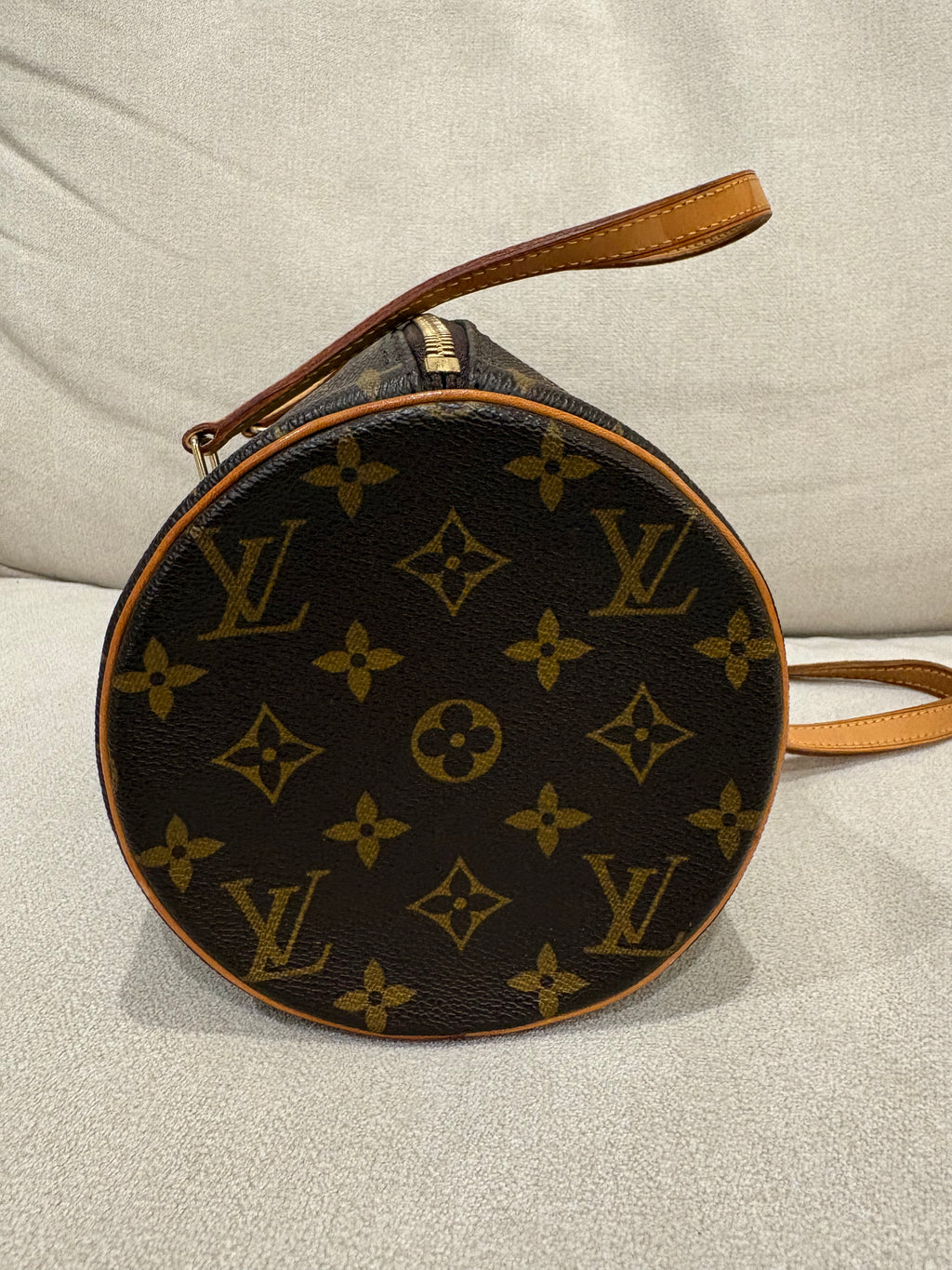 LOUIS VUITTON Papillon 30
