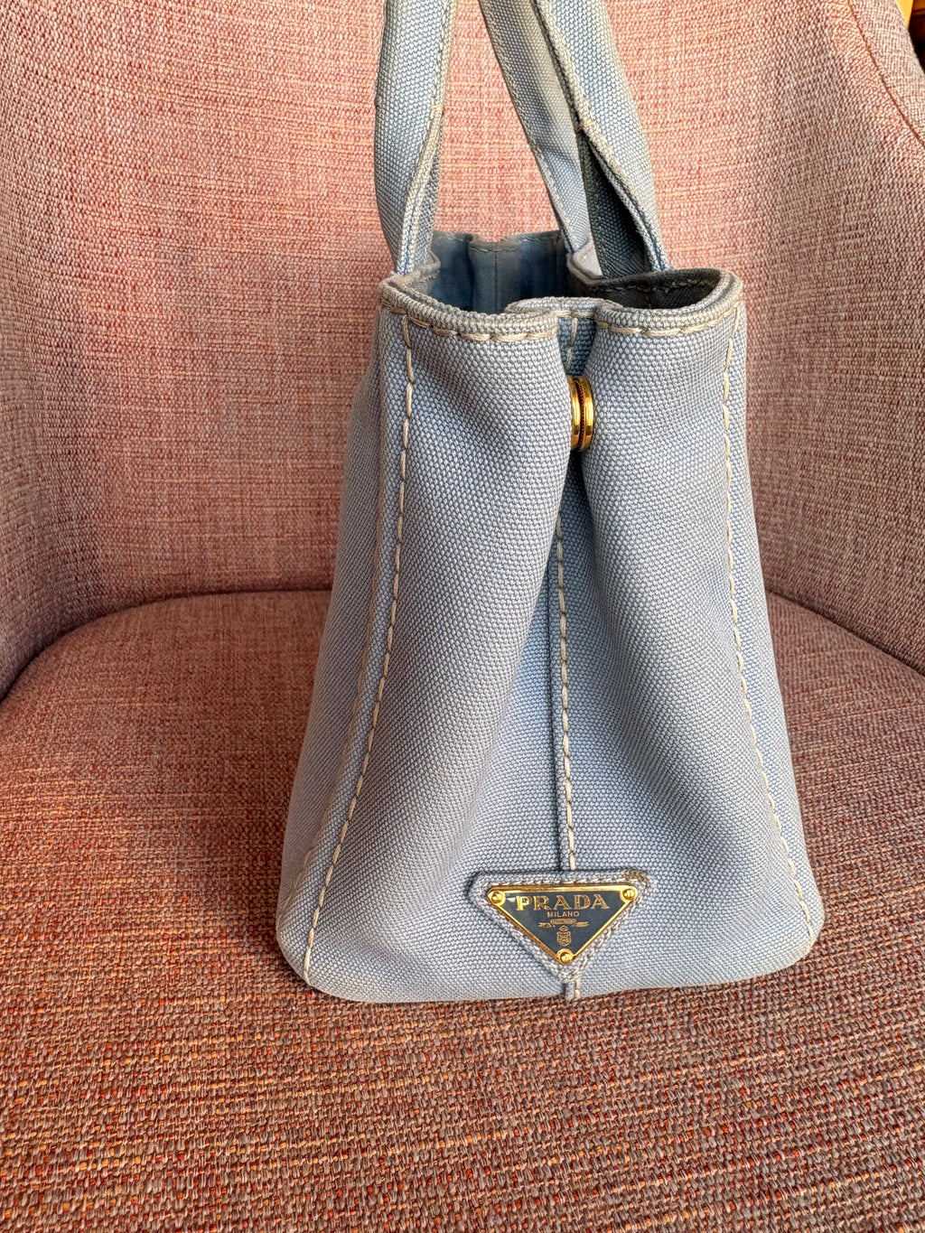 PRADA Canapa