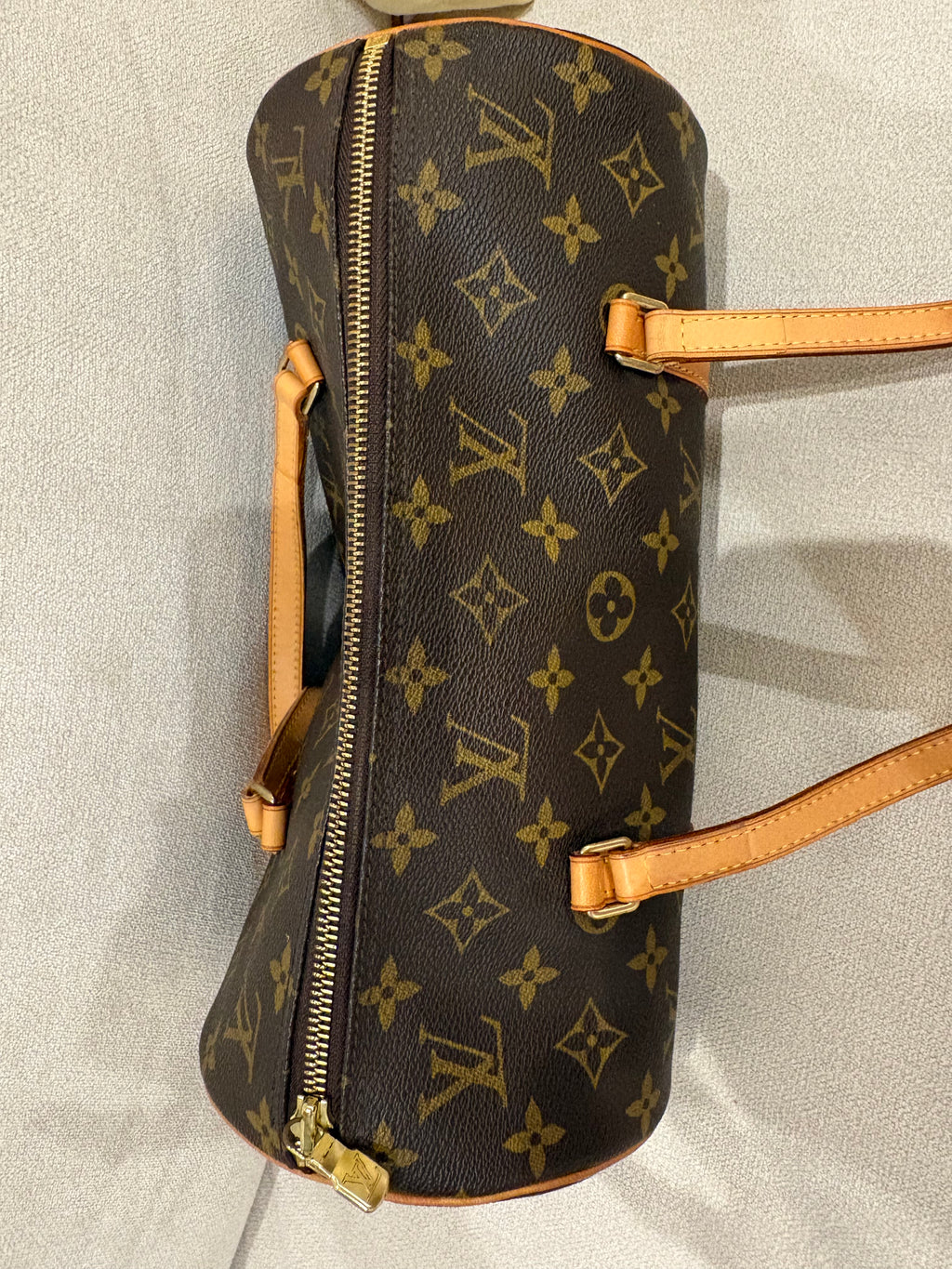 LOUIS VUITTON Papillon 30