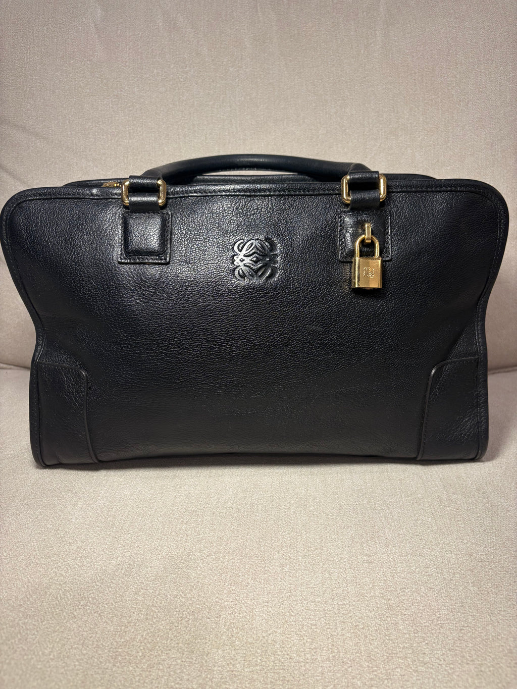 LOEWE Amazona 36