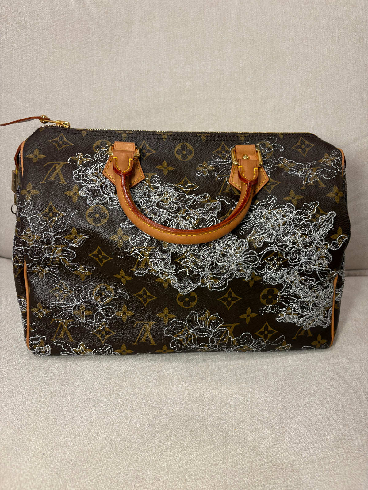 LOUIS VUITTON Speedy 30