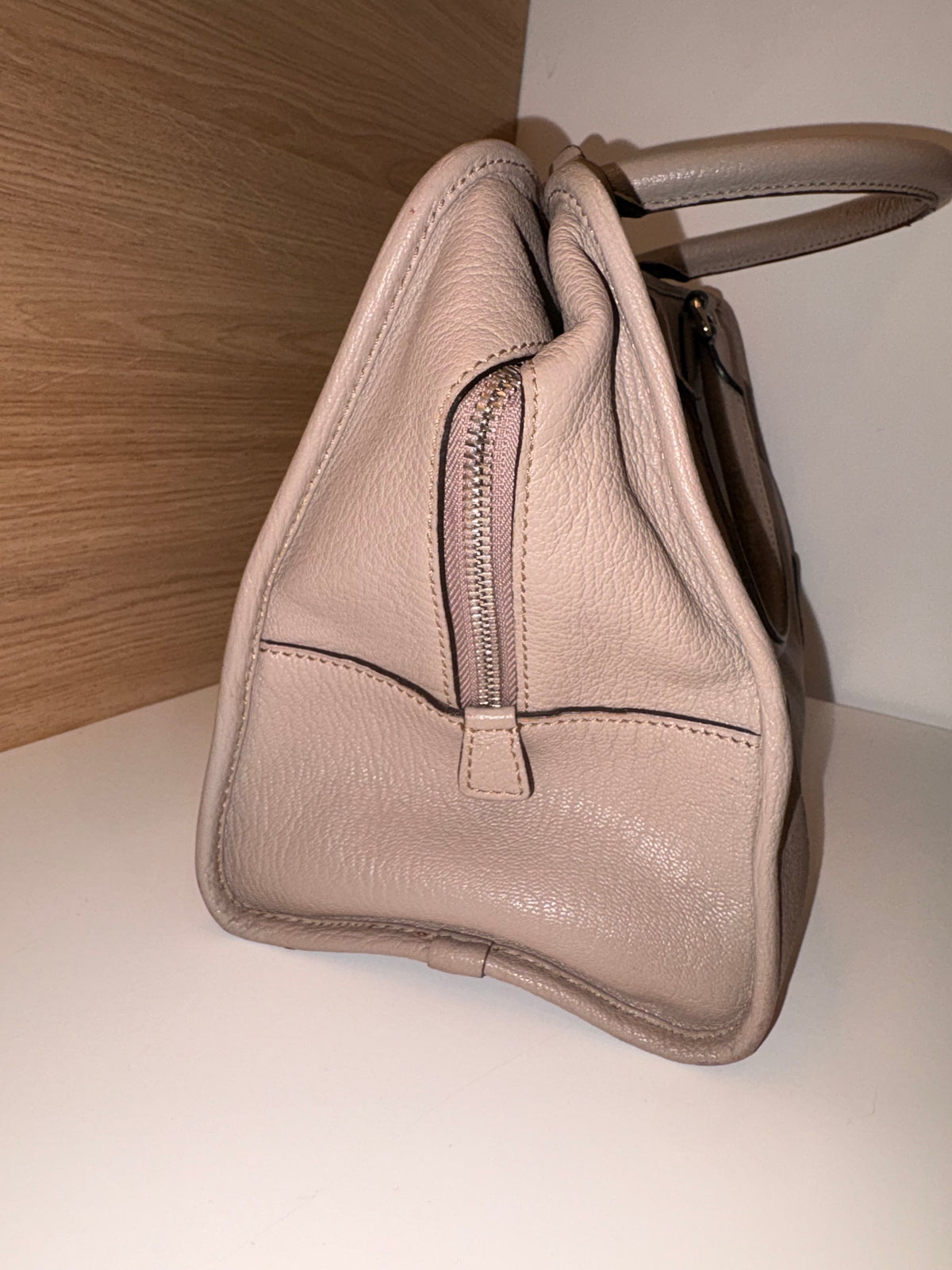 LOEWE Amazona 36