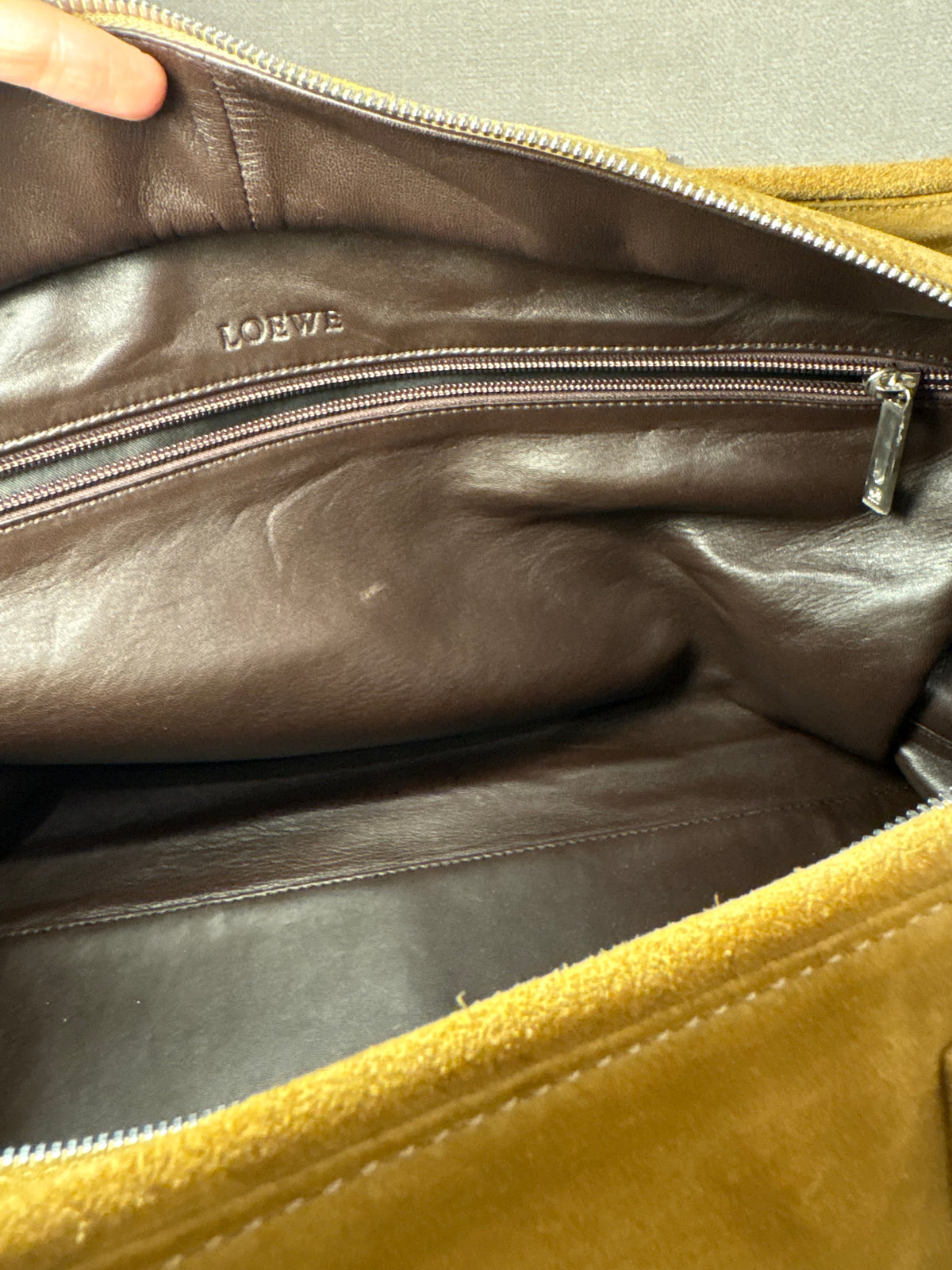 LOEWE Amazona 44