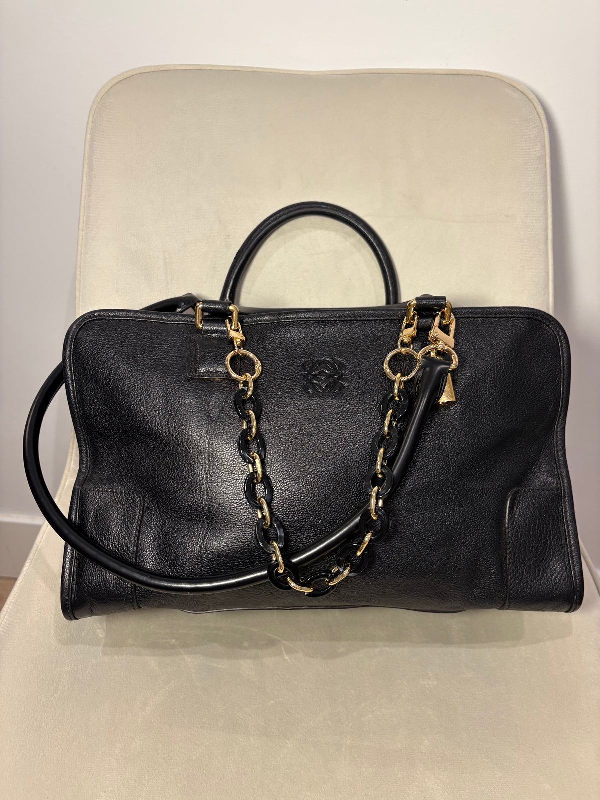 LOEWE Amazona 36