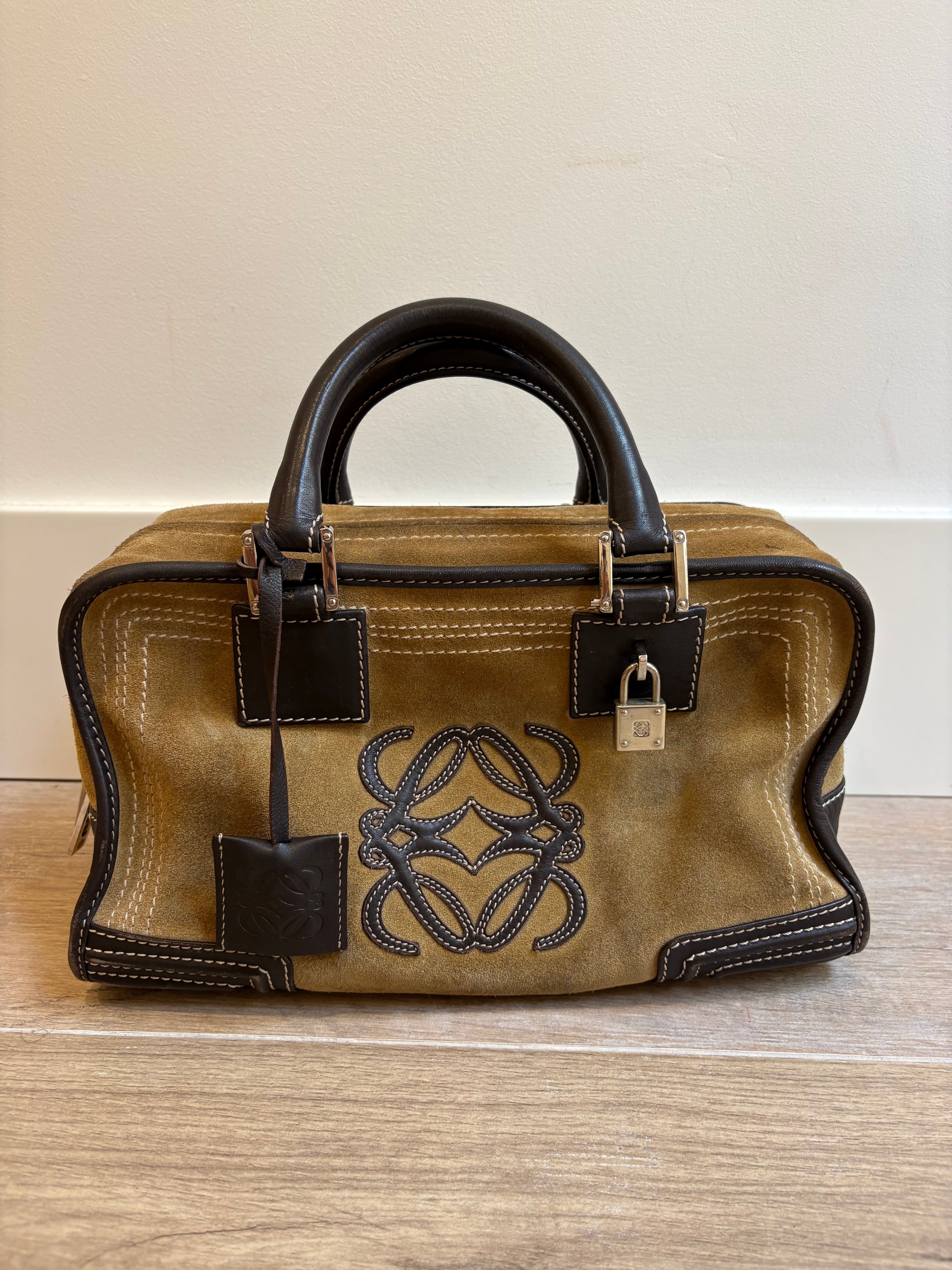 LOEWE Amazona 28